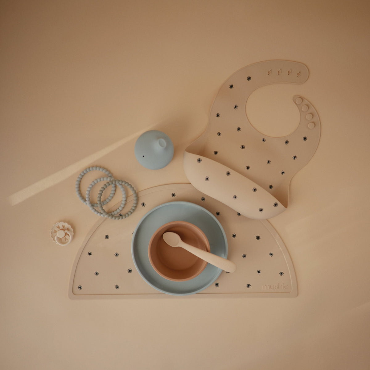 Silicone Baby Bib mushie