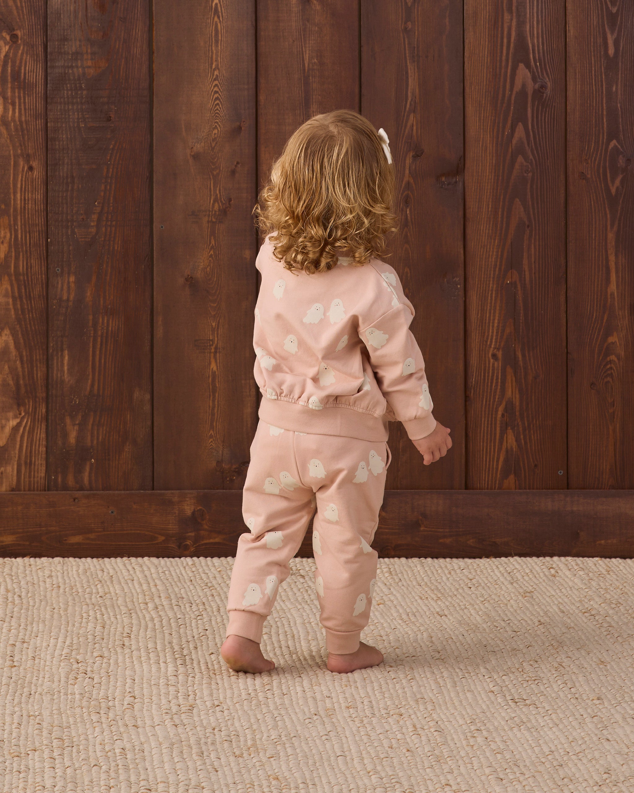 Quincy Mae Relaxed Fleece Sweatpant - Sweet Ghost - official product image 3