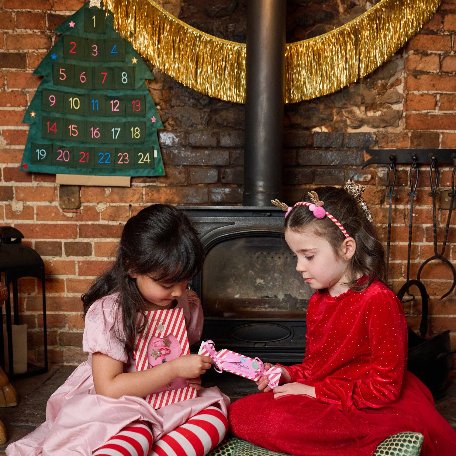Rockahula - Jolly Christmas Cracker Gift Set