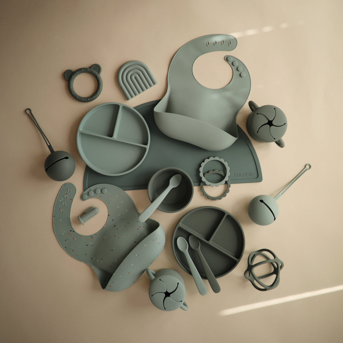 Silicone Baby Bib mushie