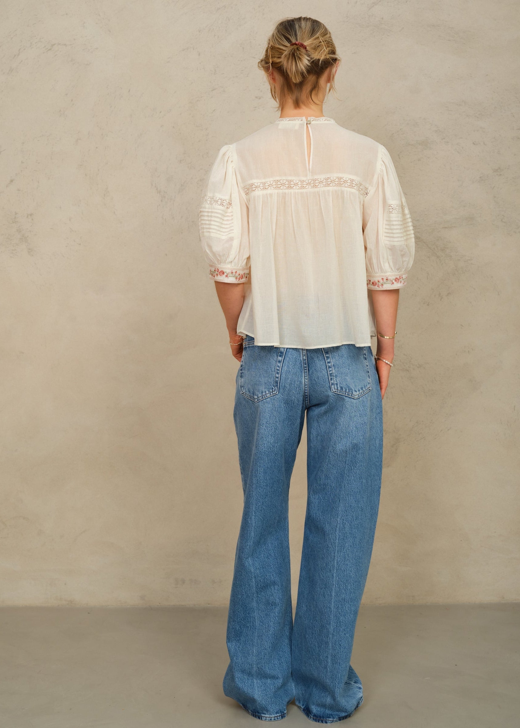 M.A.B.E Fleur Short Sleeve Top - Ecru/Multi