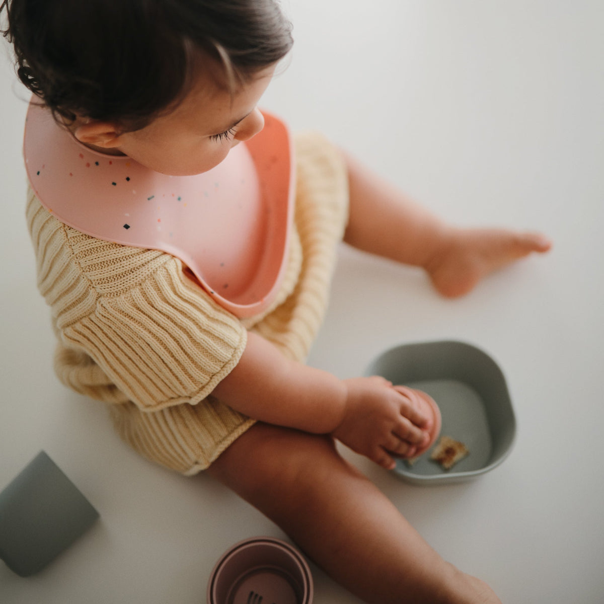 Silicone Baby Bib mushie - enjoykidsus