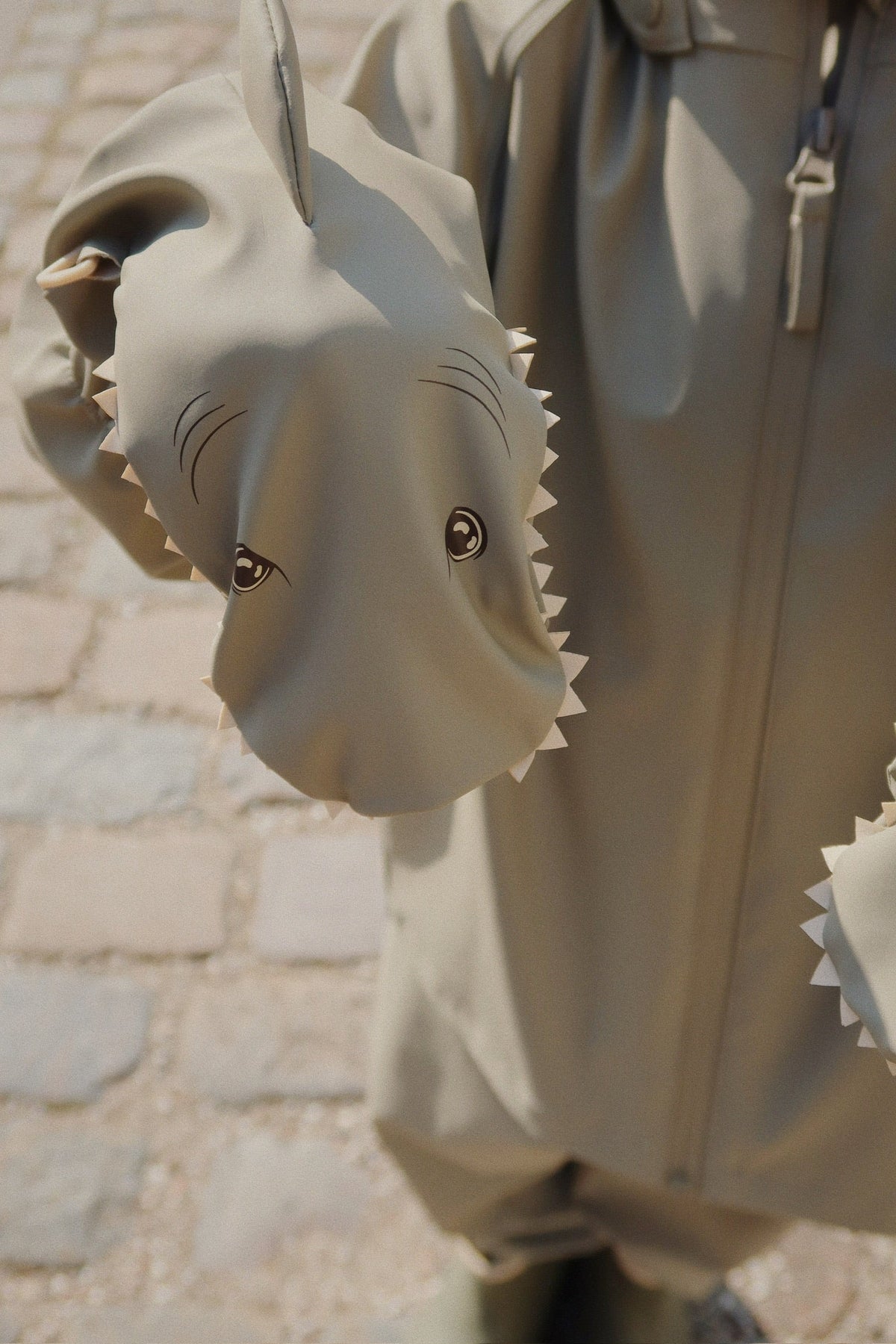 Konges Sløjd Plainy Shark Mittens – Laurel Oak