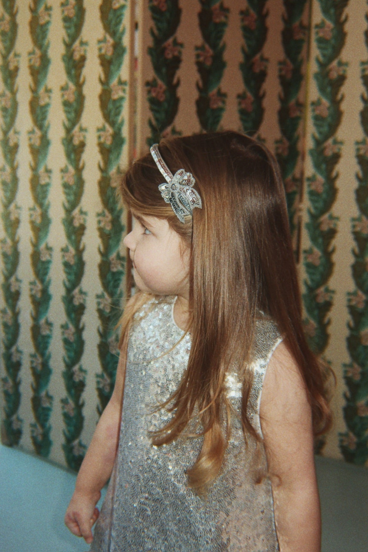 Konges Sløjd Sequin Bow Hairbrace - Silver by Konges Sløjd