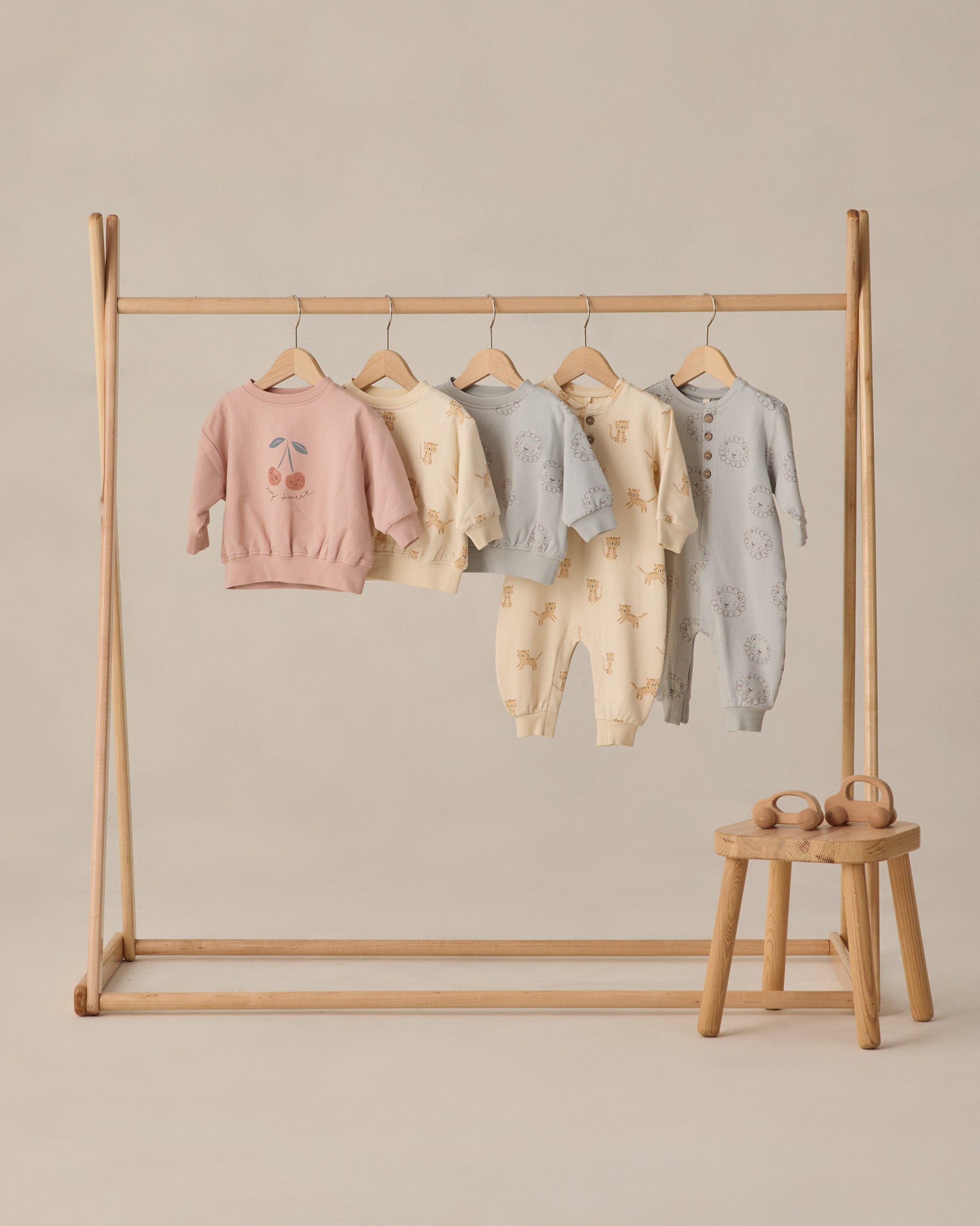 Quincy Mae Relaxed Sweatshirt - Cherry
