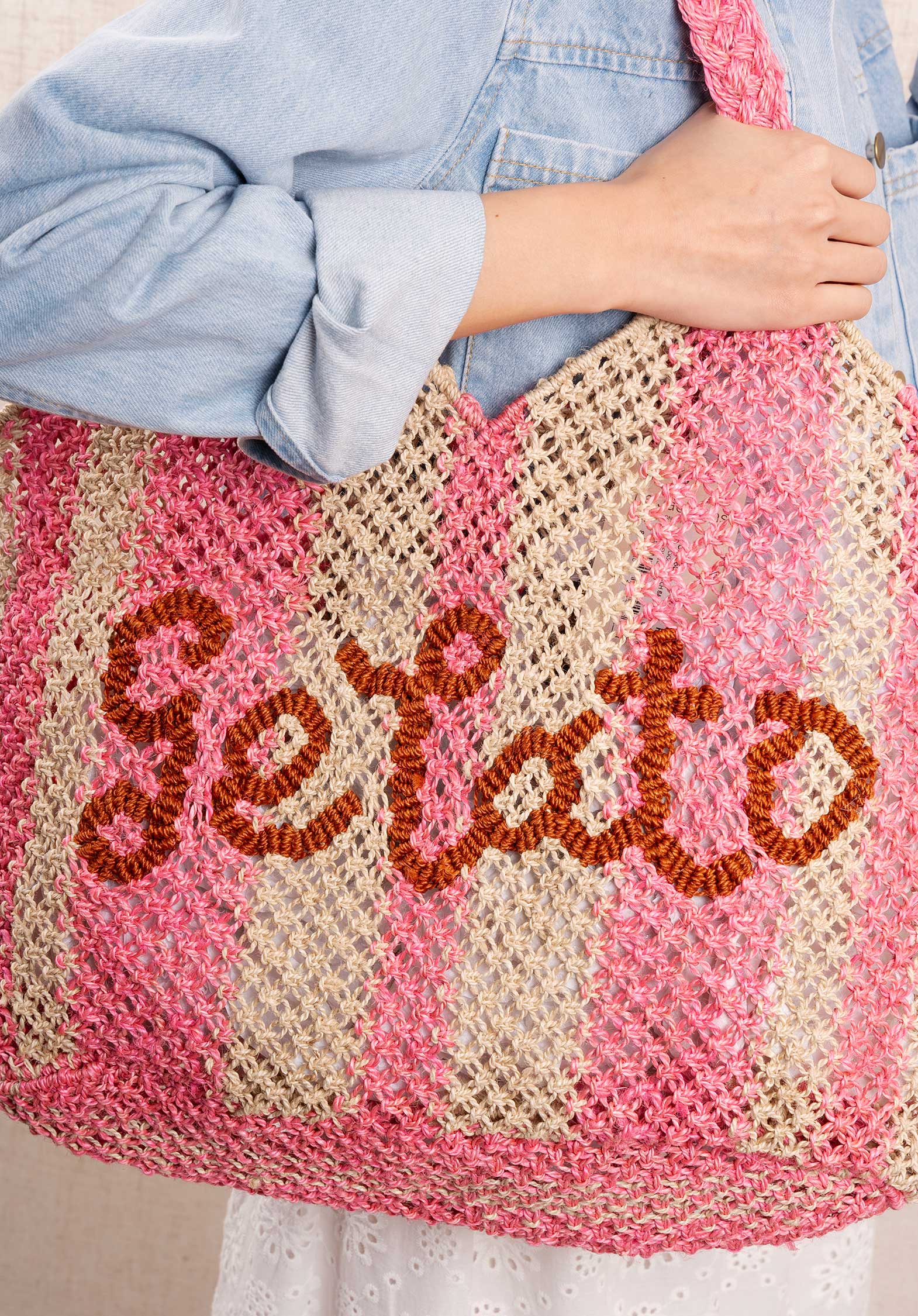 The Jacksons Drew Gelato Handwoven Jute Beach Bag Rose