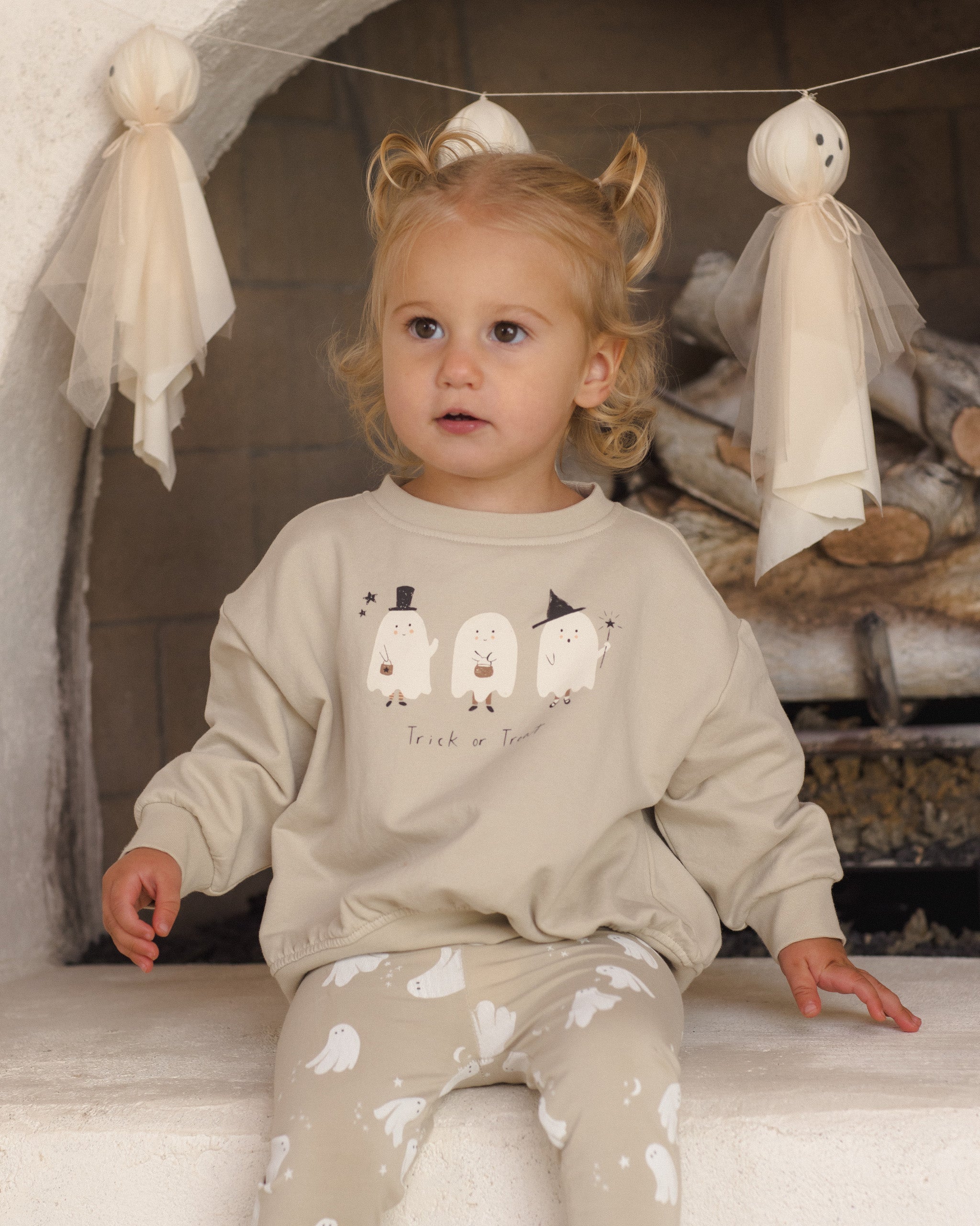 Quincy Mae Relaxed Fleece Sweatshirt - Trick Or Treat - official product image 5