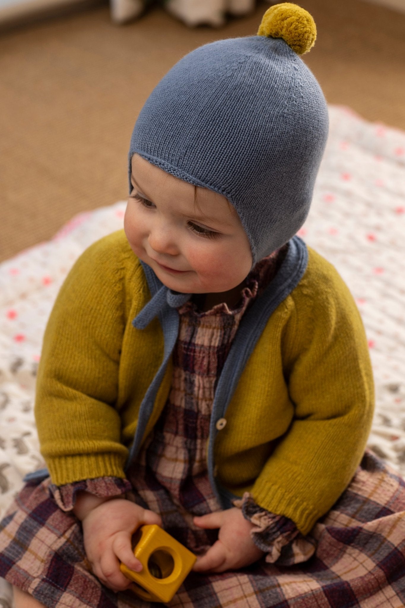 Cashmere Baby Bonnet, Mermaid with Gold Dust Pom - Pom Rosie Sugden
