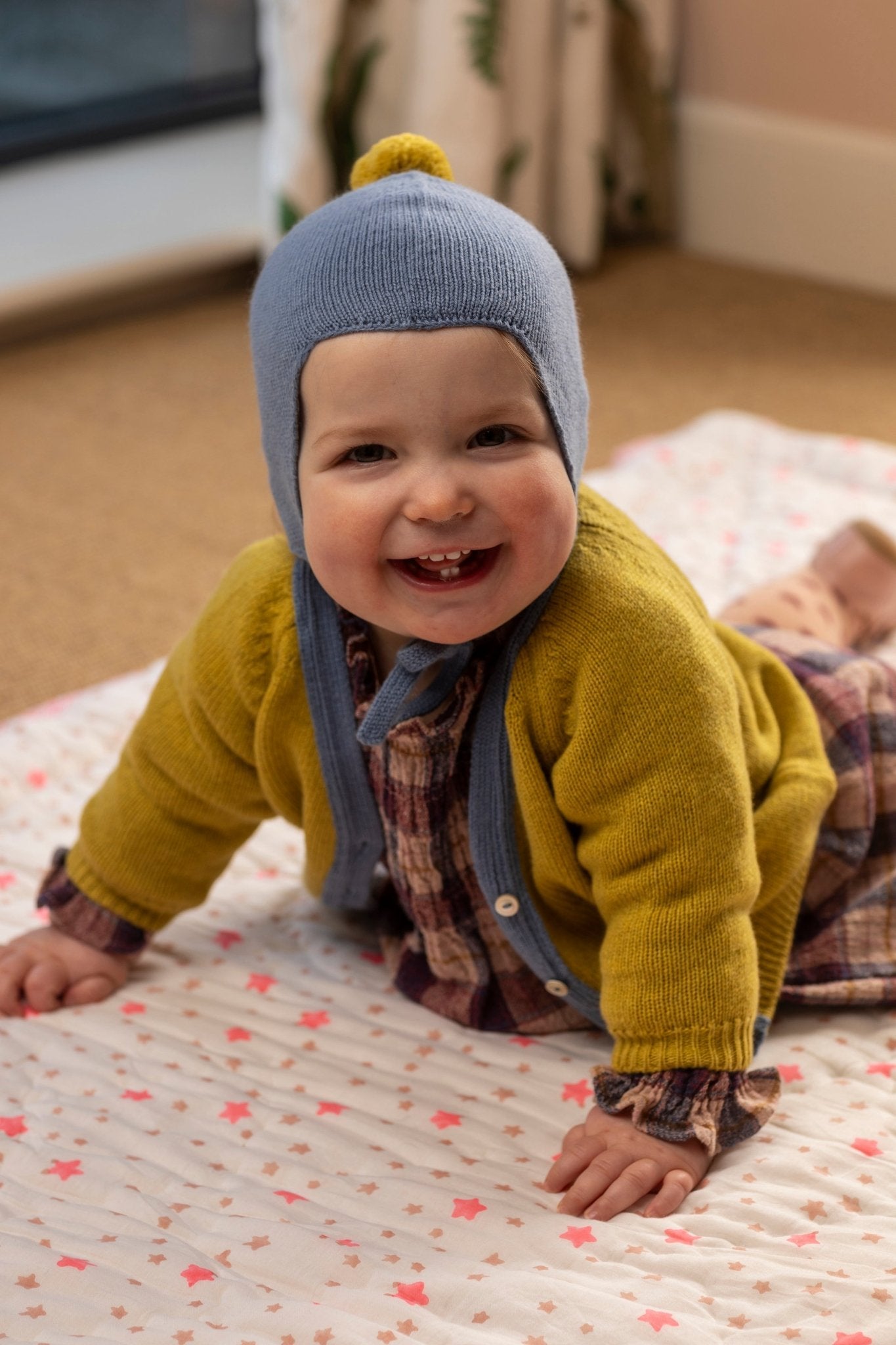 Cashmere Baby Bonnet, Mermaid with Gold Dust Pom - Pom Rosie Sugden
