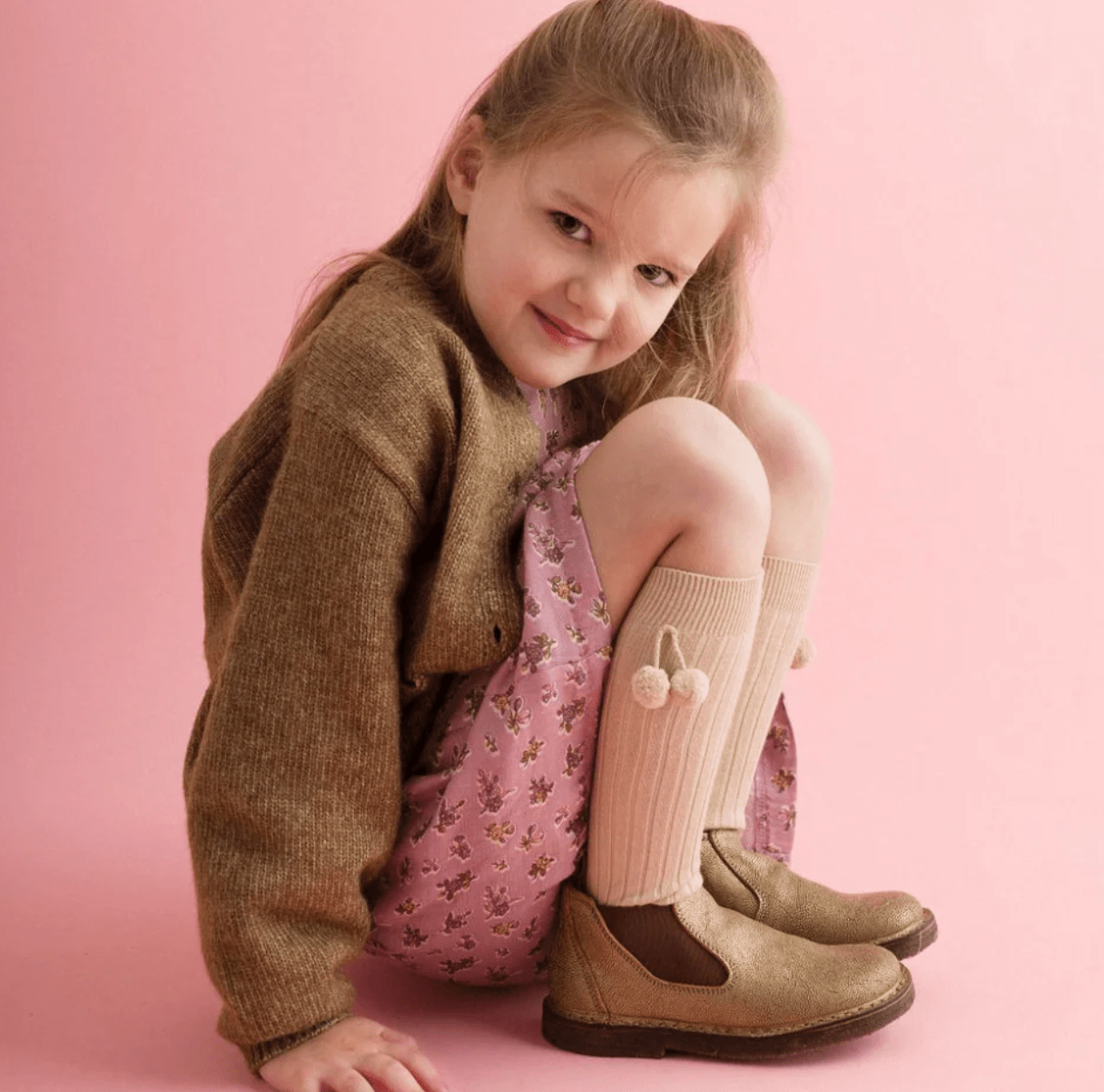 Collégien Diane Ribbed Knee Socks with Pom Poms –Gris Perle Collégien