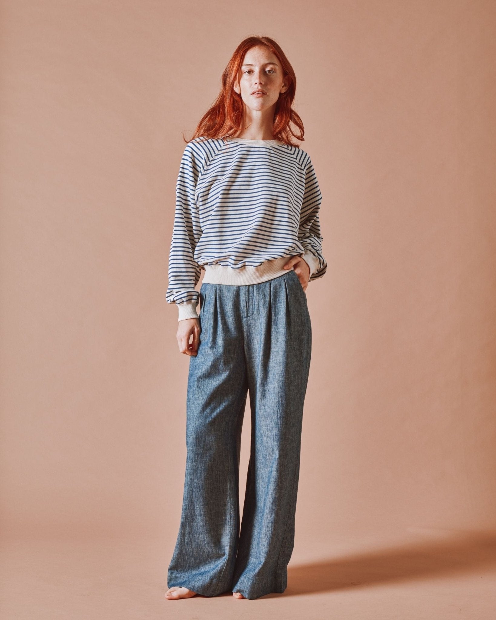 Emile et Ida Navy Striped Sweatshirt – Oversized Fit Inarbel Sa
