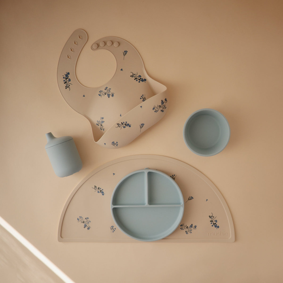 Silicone Baby Bib mushie