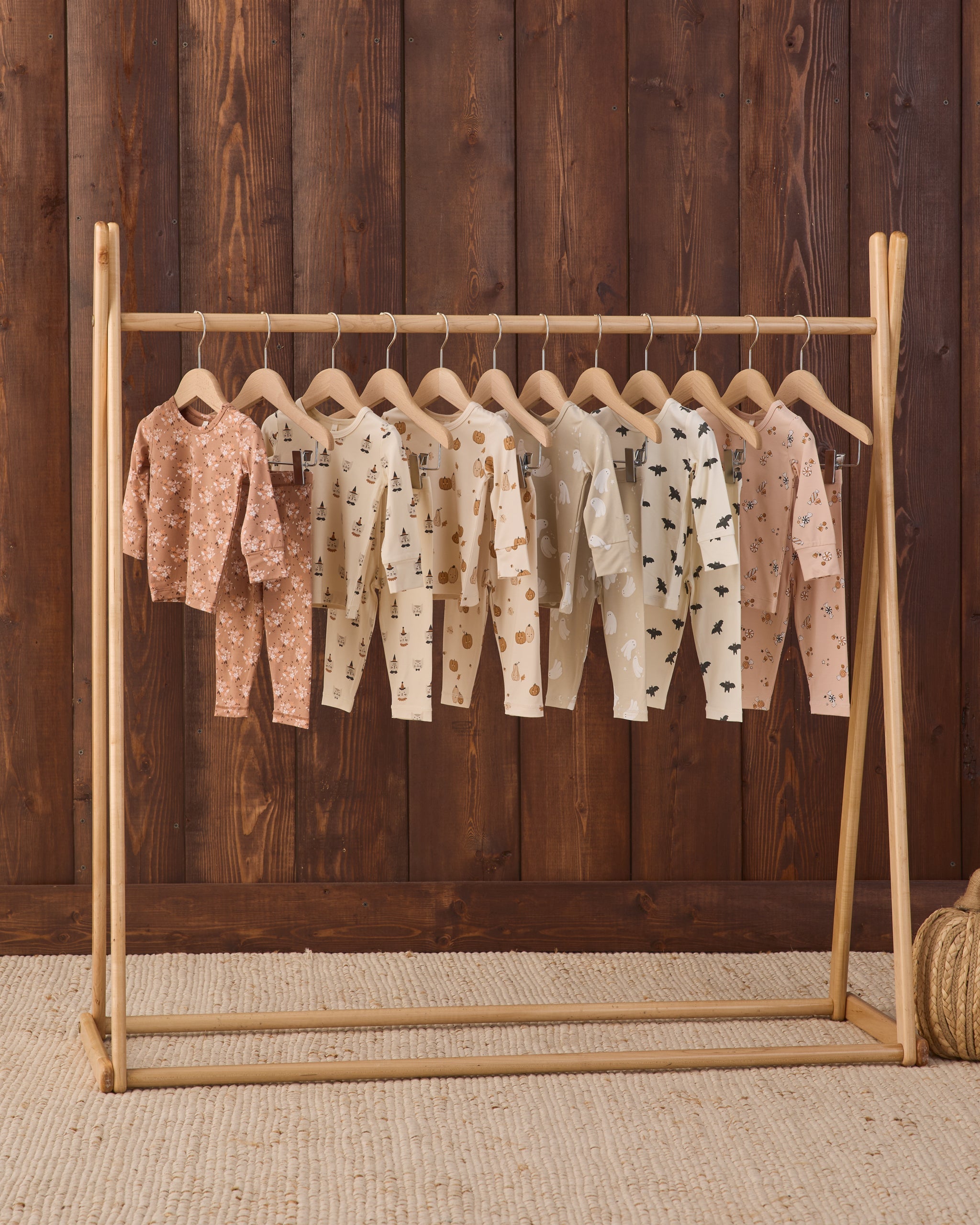 Quincy Mae Bamboo Pajama Set - Harvest Friends - official product image 6
