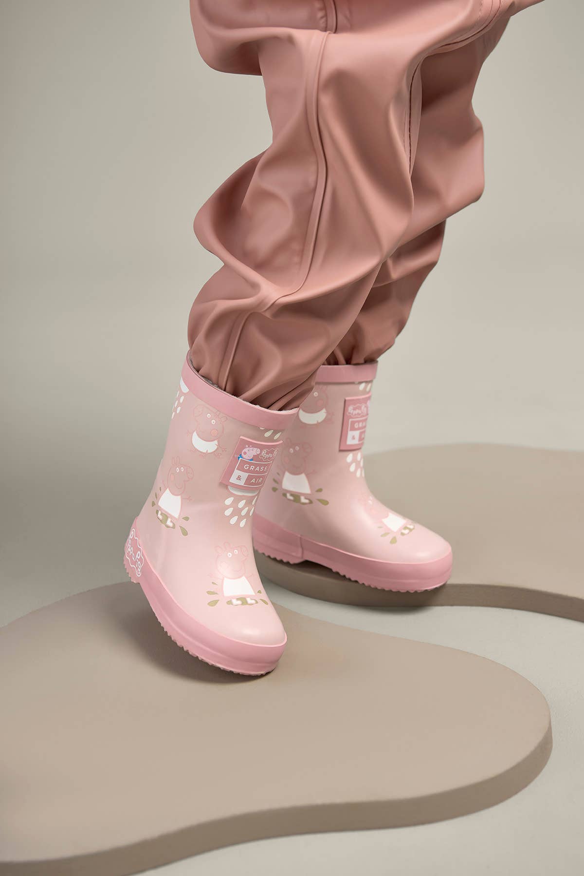 Grass & Air - Peppa Pig Pink Colour - Changing Kids Wellies, Teddy Fleece Grass & Air
