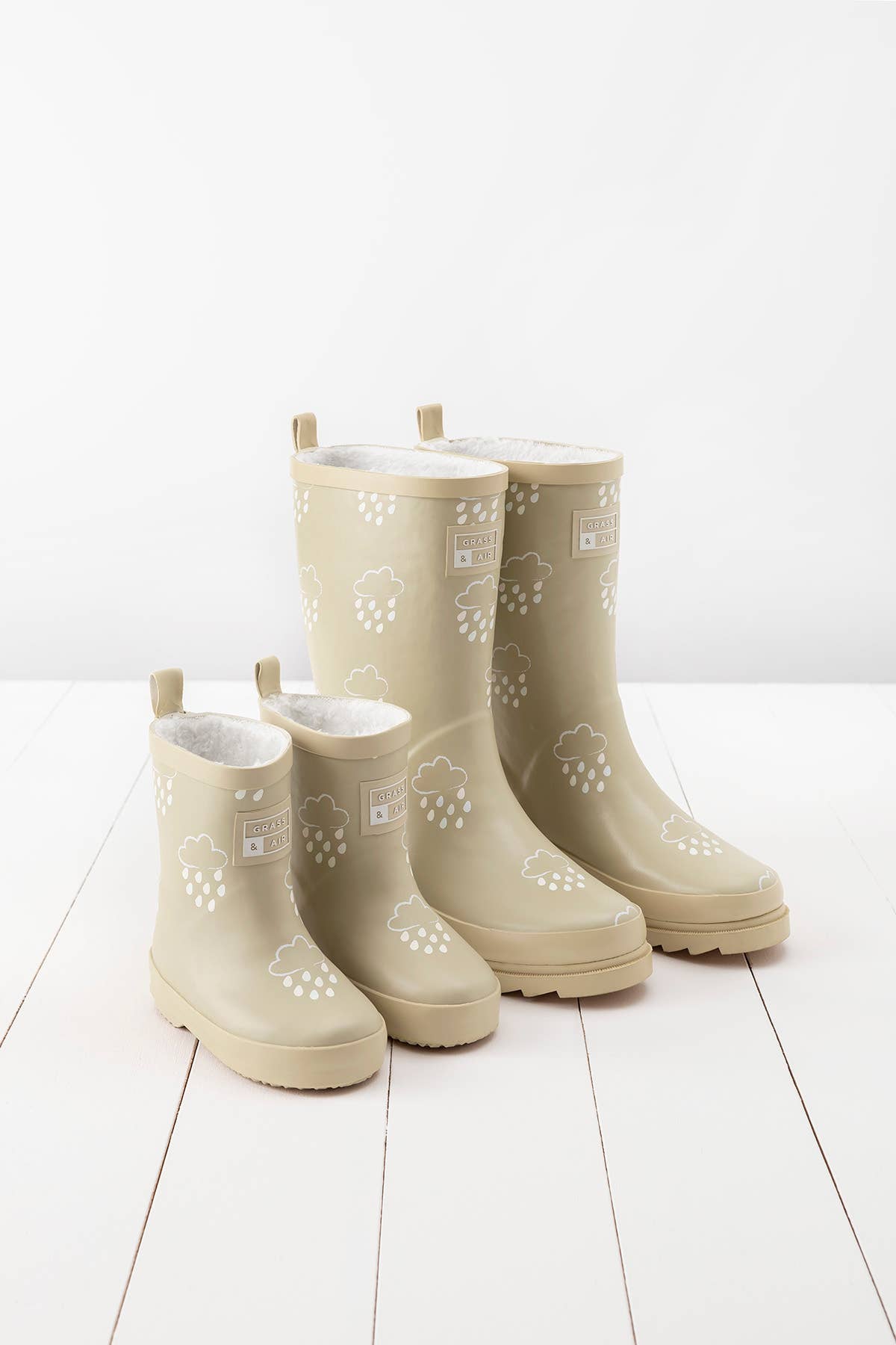 Grass & Air - Stone Adult Colour - Changing Winter Wellies Grass & Air