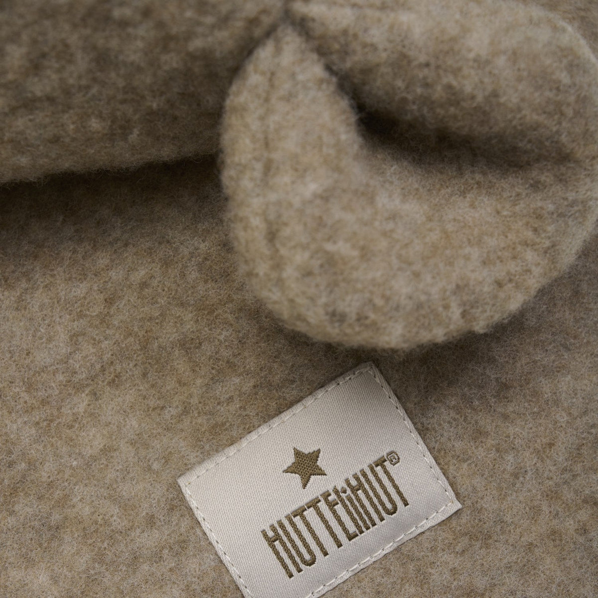 Huttelihut Teddy Ears Wool Fleece Balaclava in Savannah Melange - detail view 1