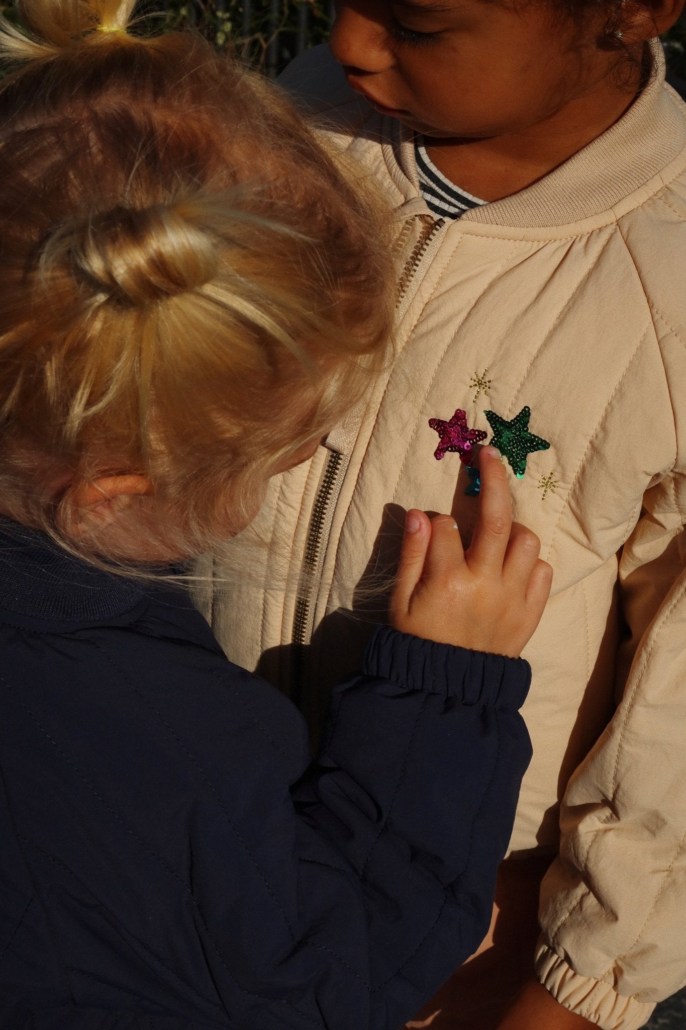 Konges Sløjd JUNO SEQUIN BOMBER JACKET - FRAPPÉ Konges Sløjd