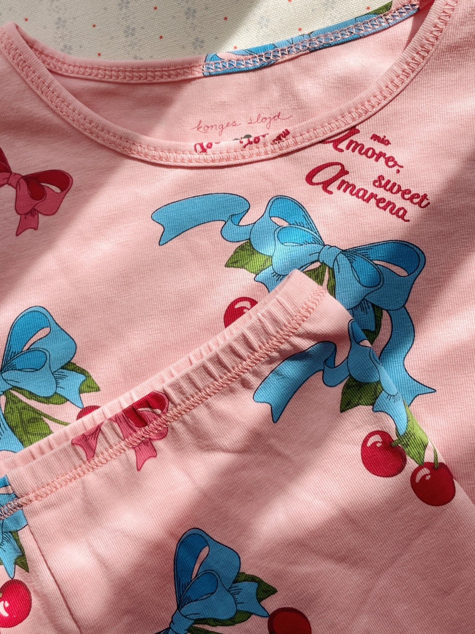 Konges Sløjd BASIC FRILL TEE GOTS - amarena Konges Sløjd