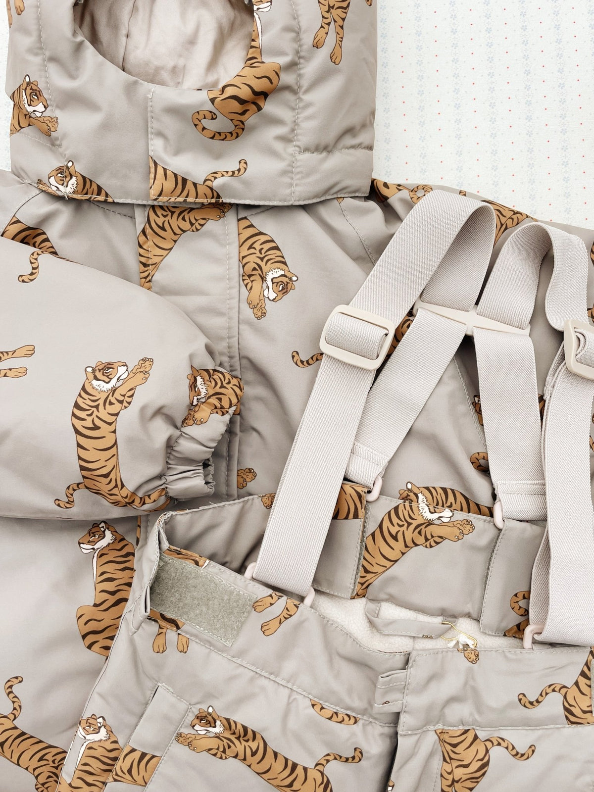Konges Sløjd MISMOU SNOW PANTS - tiger oak Konges Sløjd