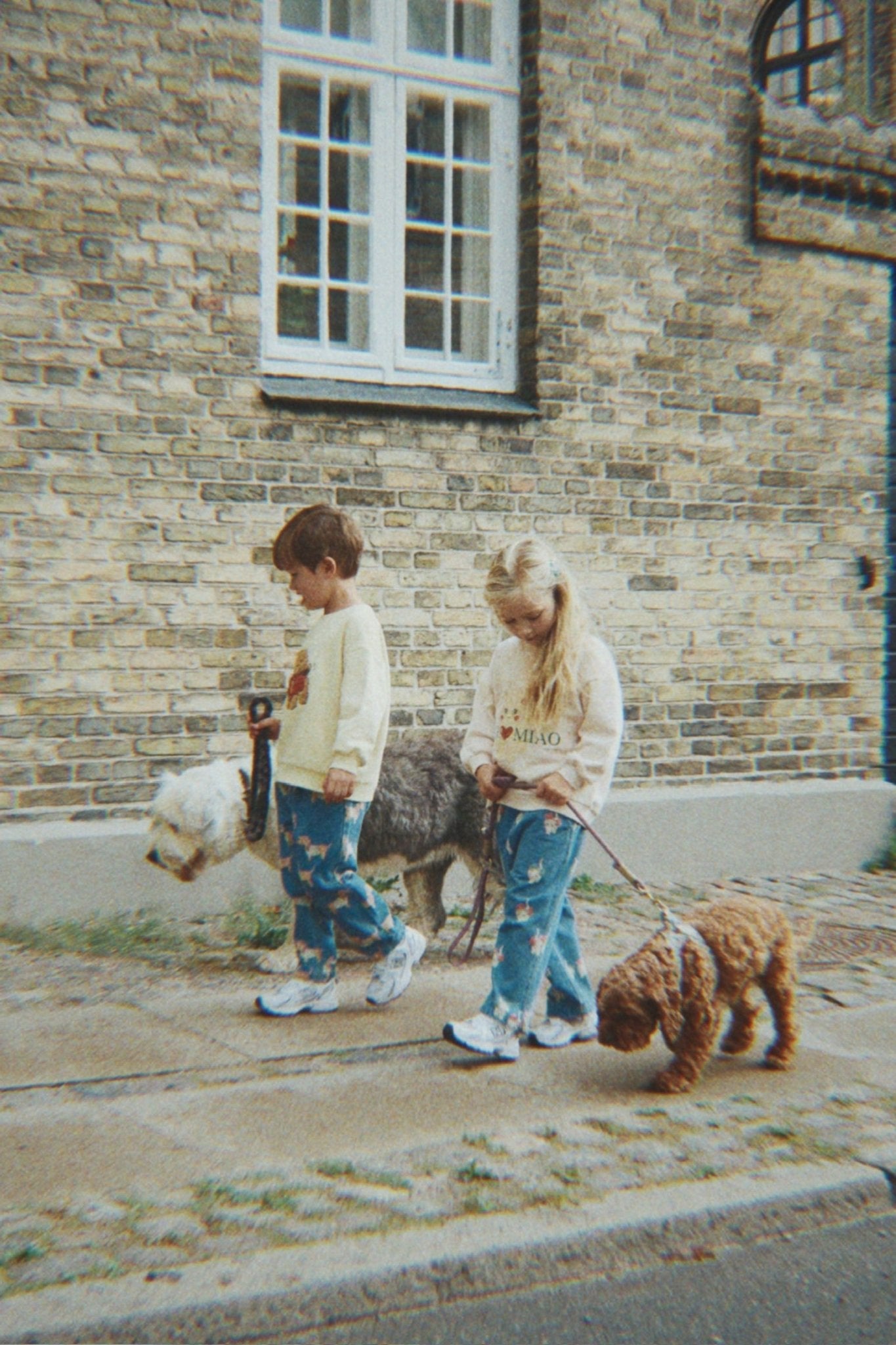 Konges Sløjd PUPPY SWEAT SHIRT - shake it Konges Sløjd Limited Collection