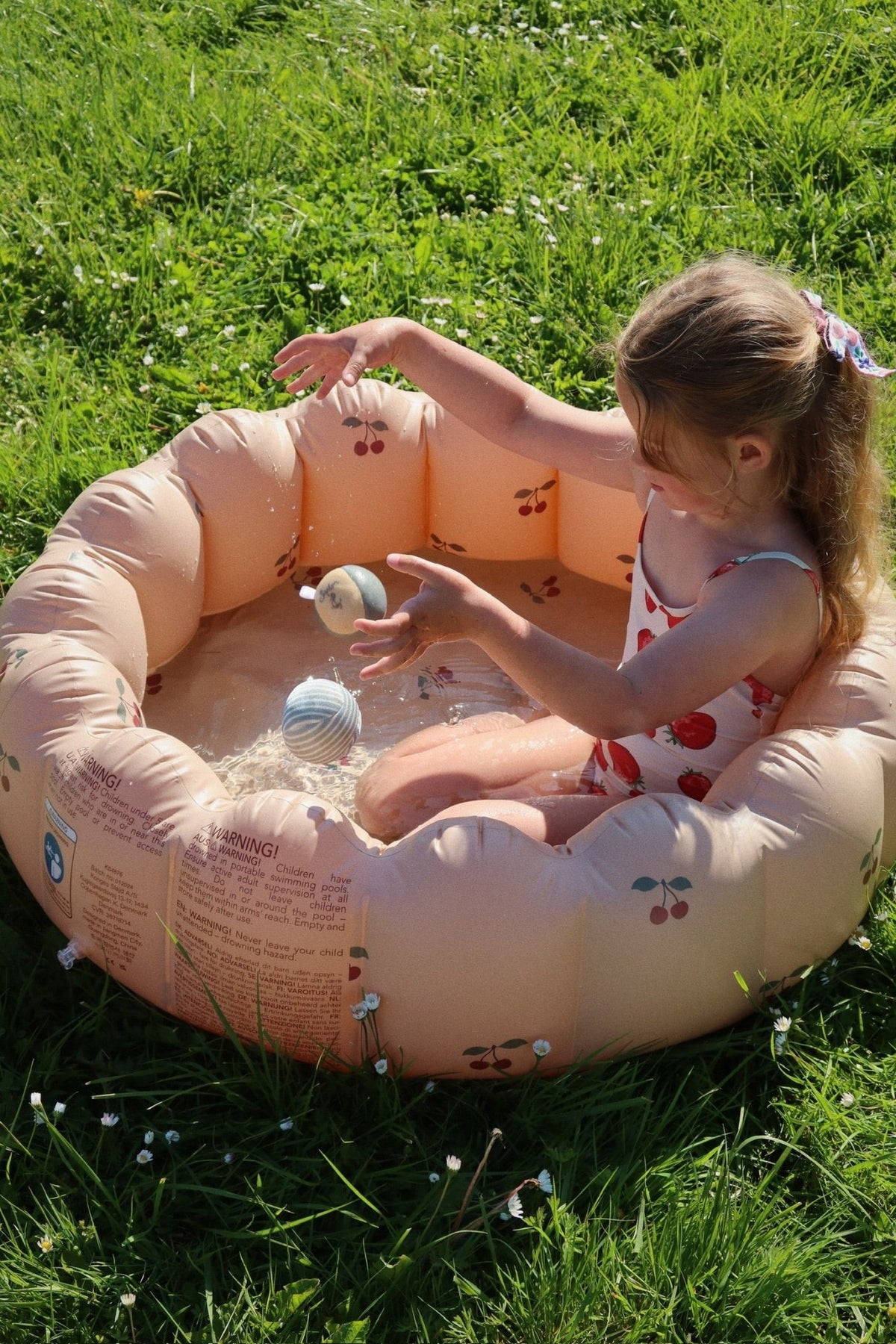 Konges Sløjd SMALL SHELL POOL - ma grande cerise blush Konges Sløjd