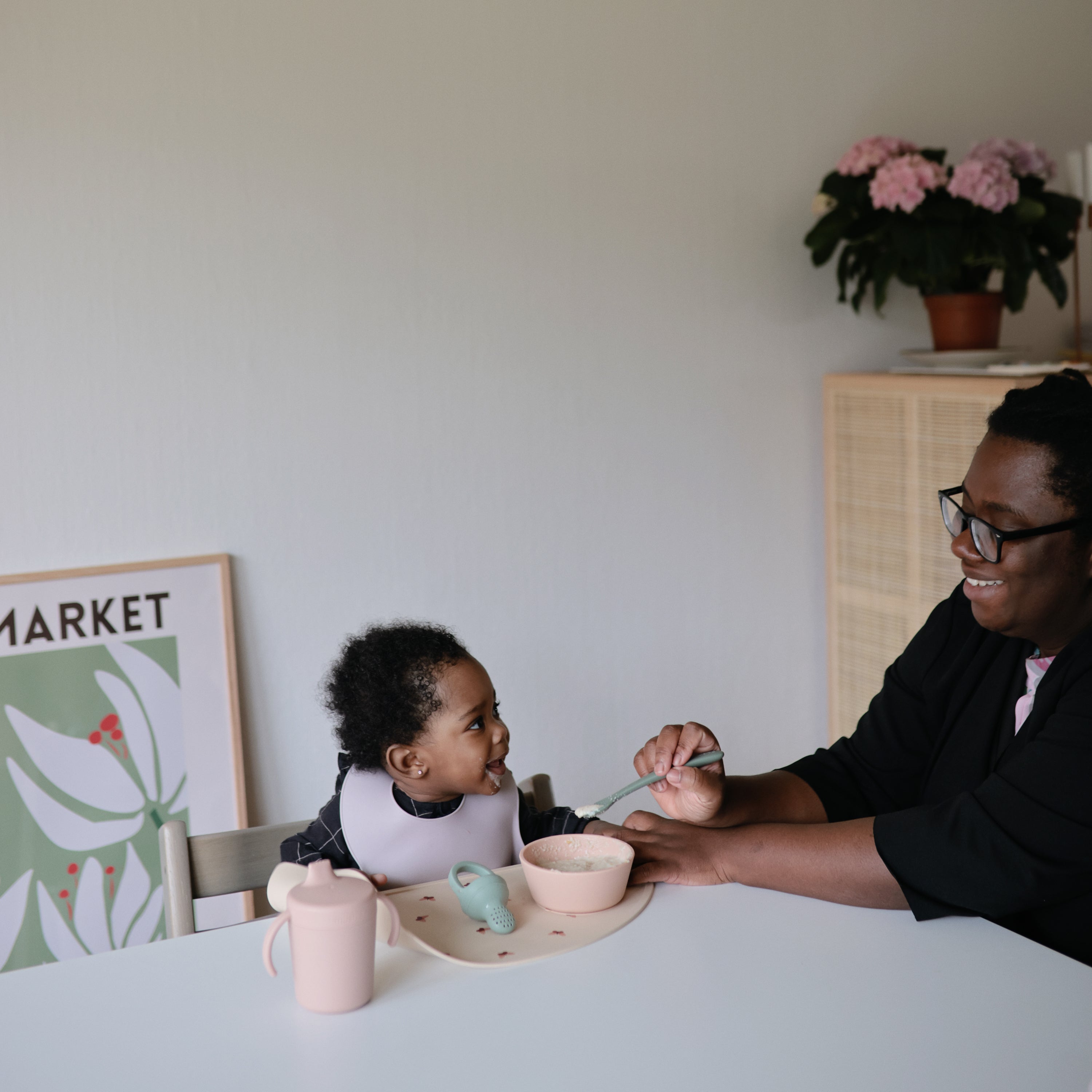 Silicone Baby Bib mushie