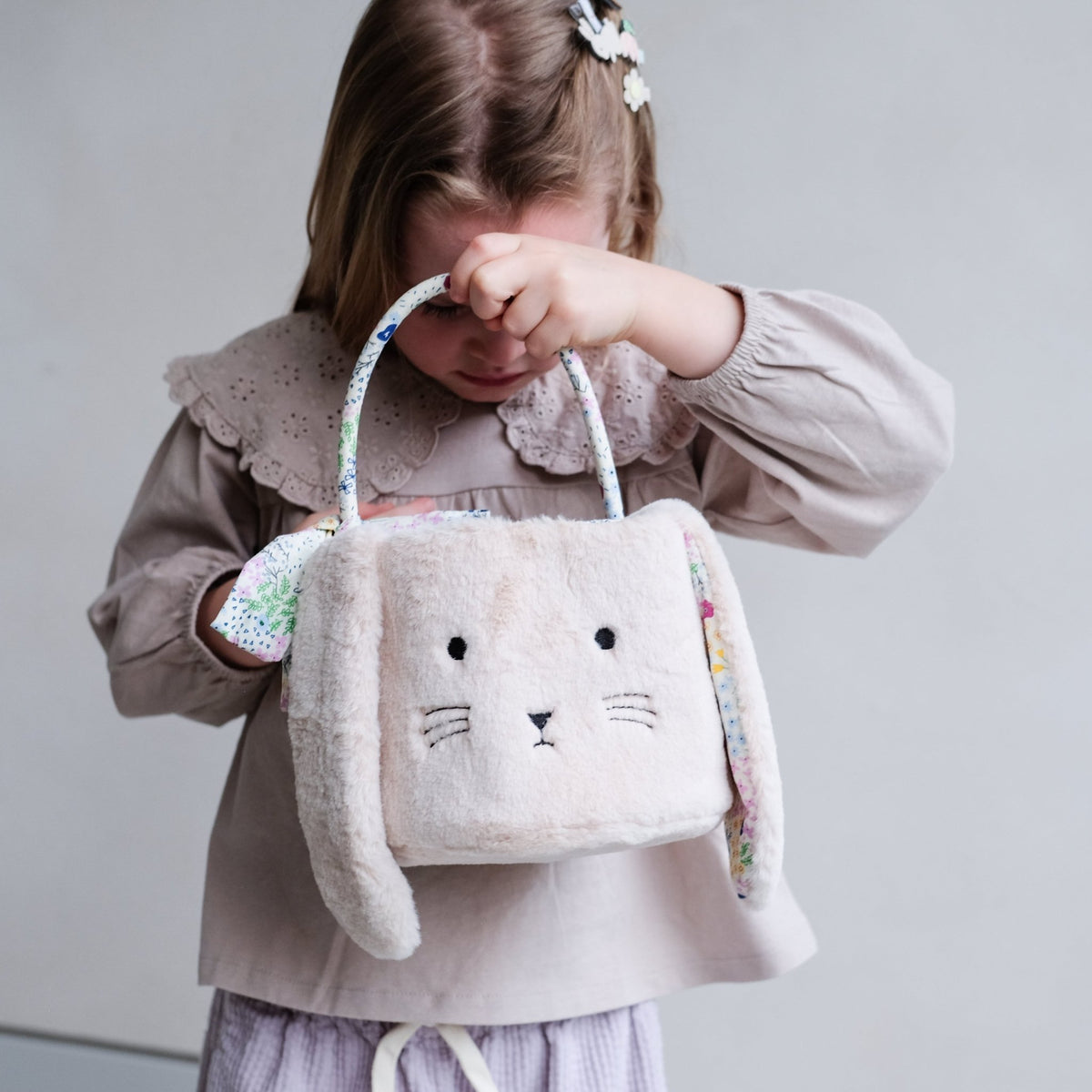 Mimi & Lula Fluffy easter basket Mimi & Lula