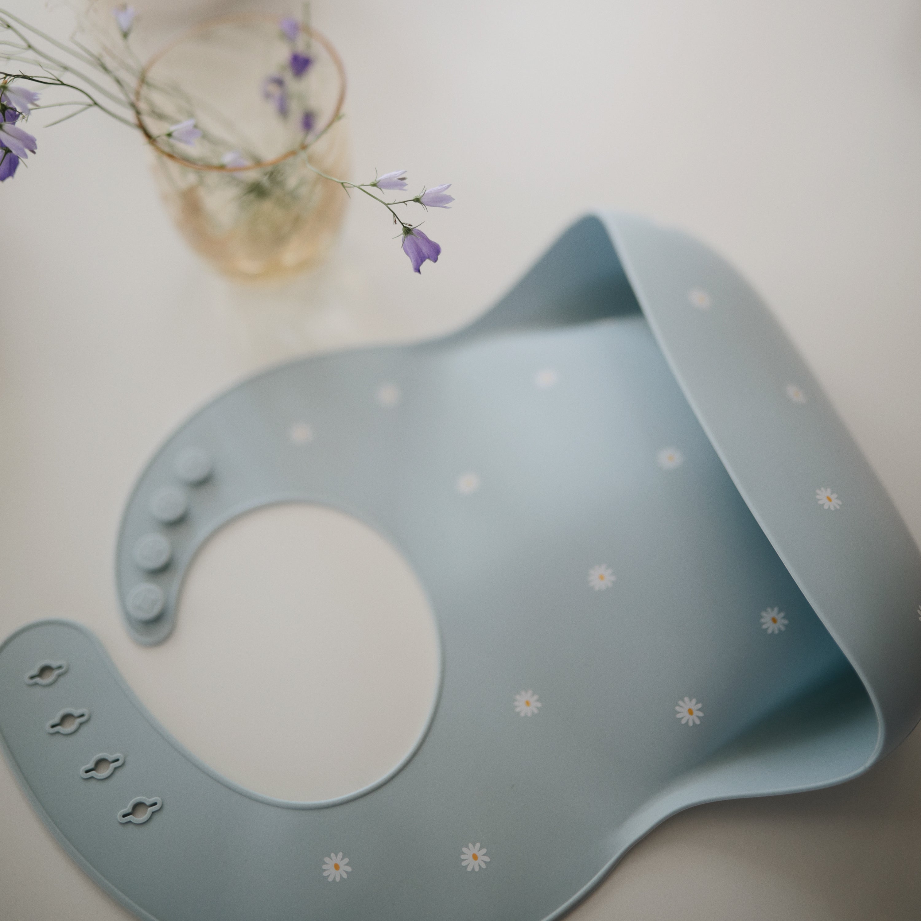 Silicone Baby Bib mushie