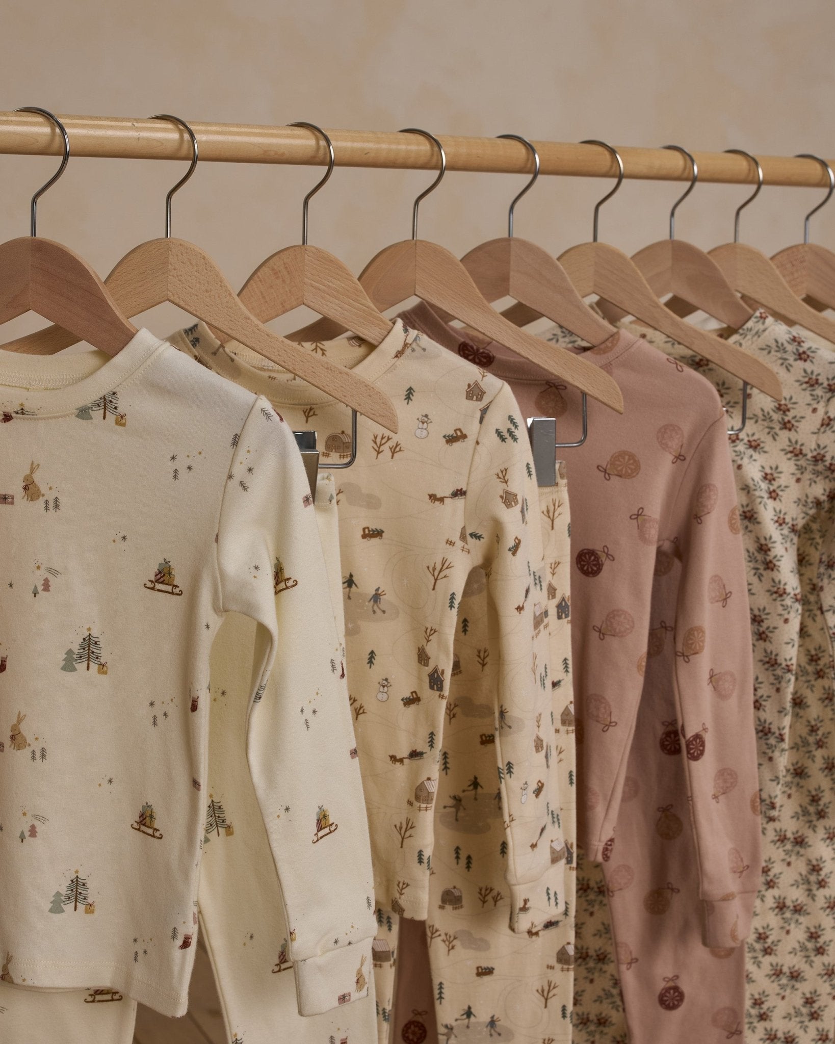 Rylee + Cru Organic Long Sleeve Pajama Set || Winter Town Rylee + Cru