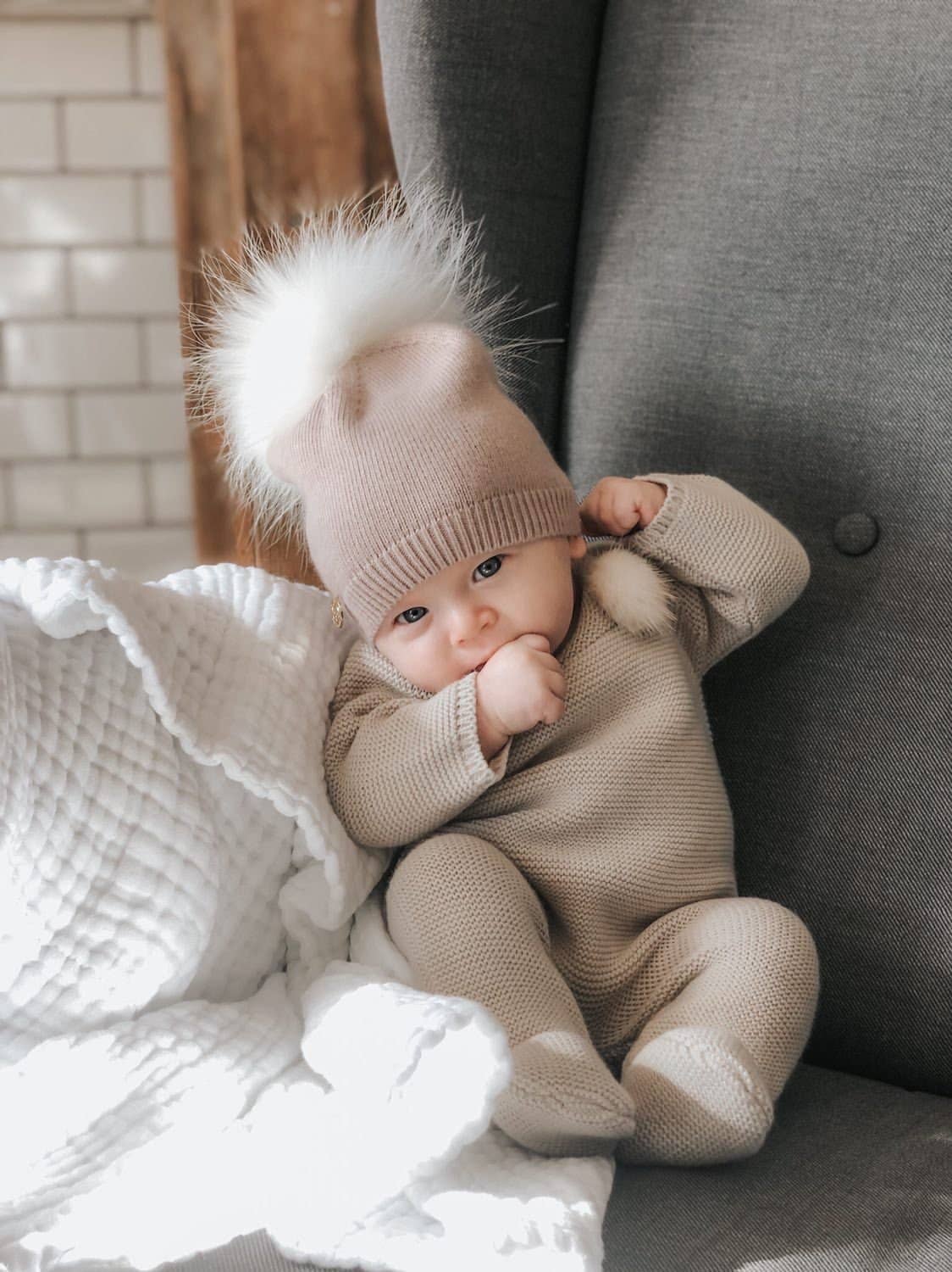 Petite Maison Kids Sasha Angora Single Pom Beanie Hat – Natural Pom Petite Maison Kids