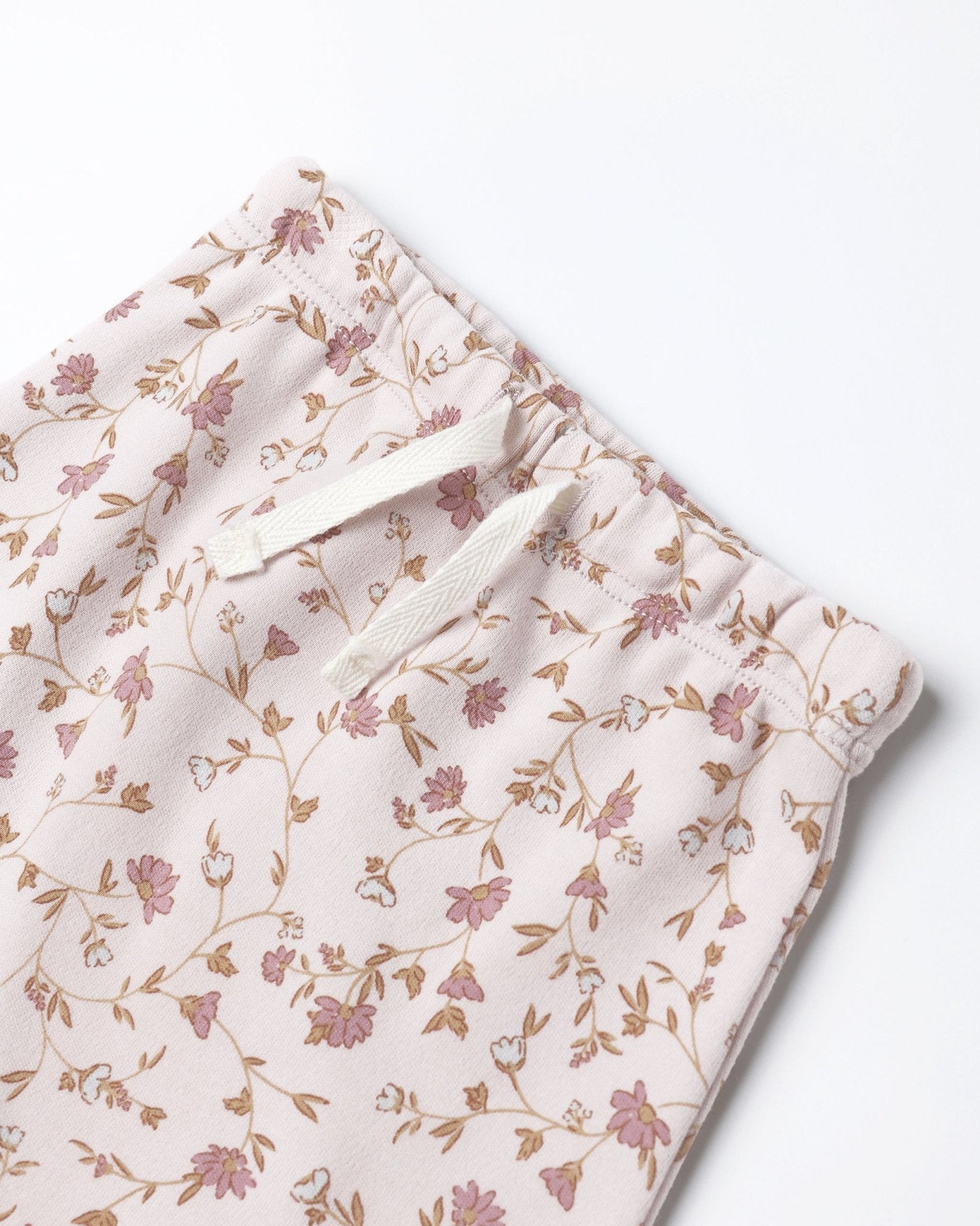 Quincy Mae Drawstring Pant || Garden Quincy Mae