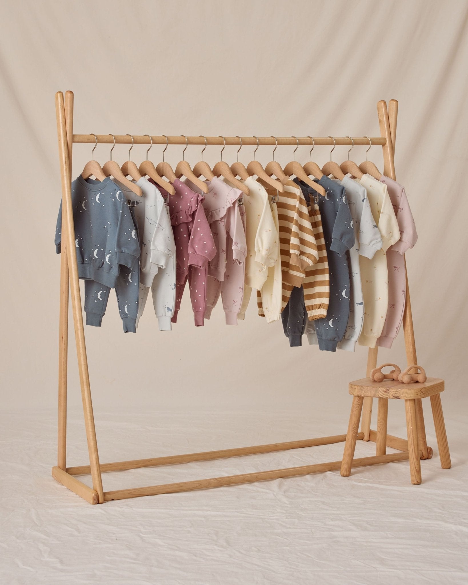 Quincy Mae Relaxed Fleece Sweatpant || Narwhals Quincy Mae