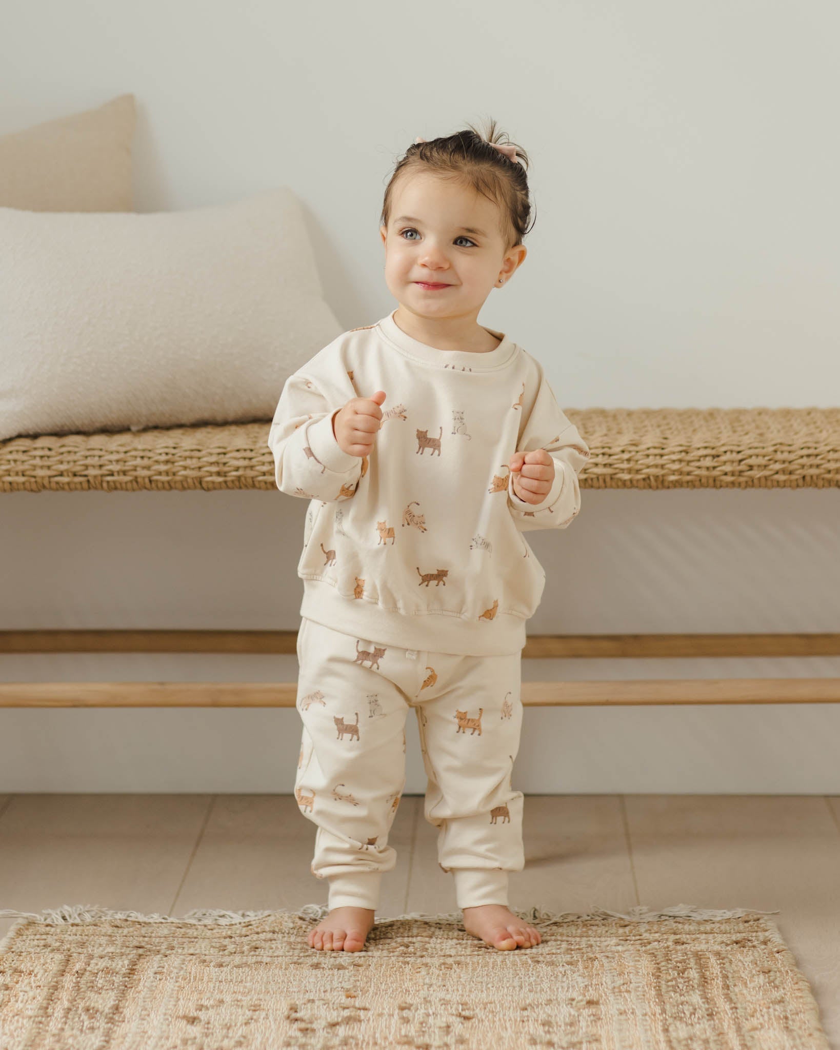 Quincy Mae Relaxed Sweatshirt || Cats Quincy Mae