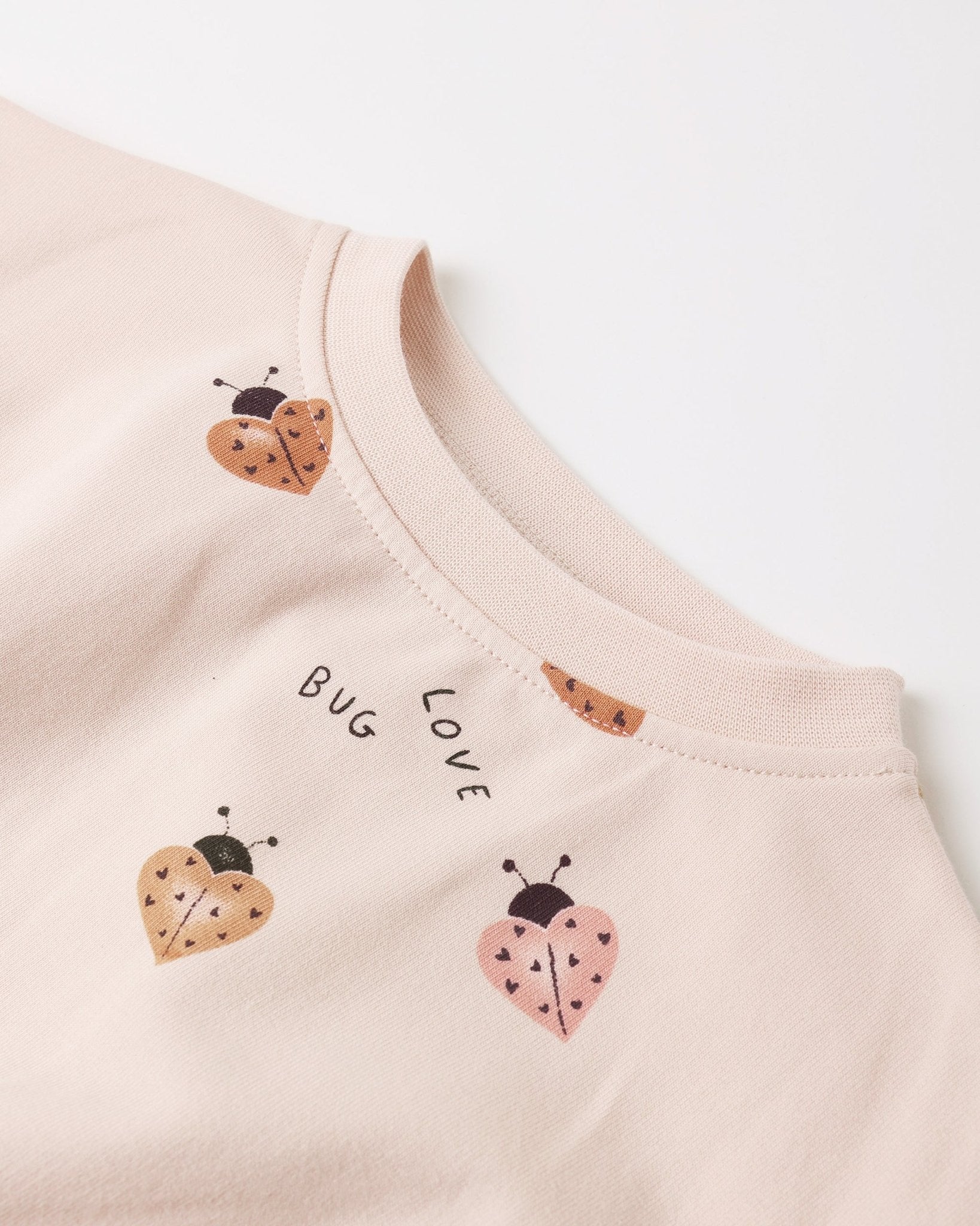 Quincy Mae Relaxed Sweatshirt Love Bug Quincy Mae