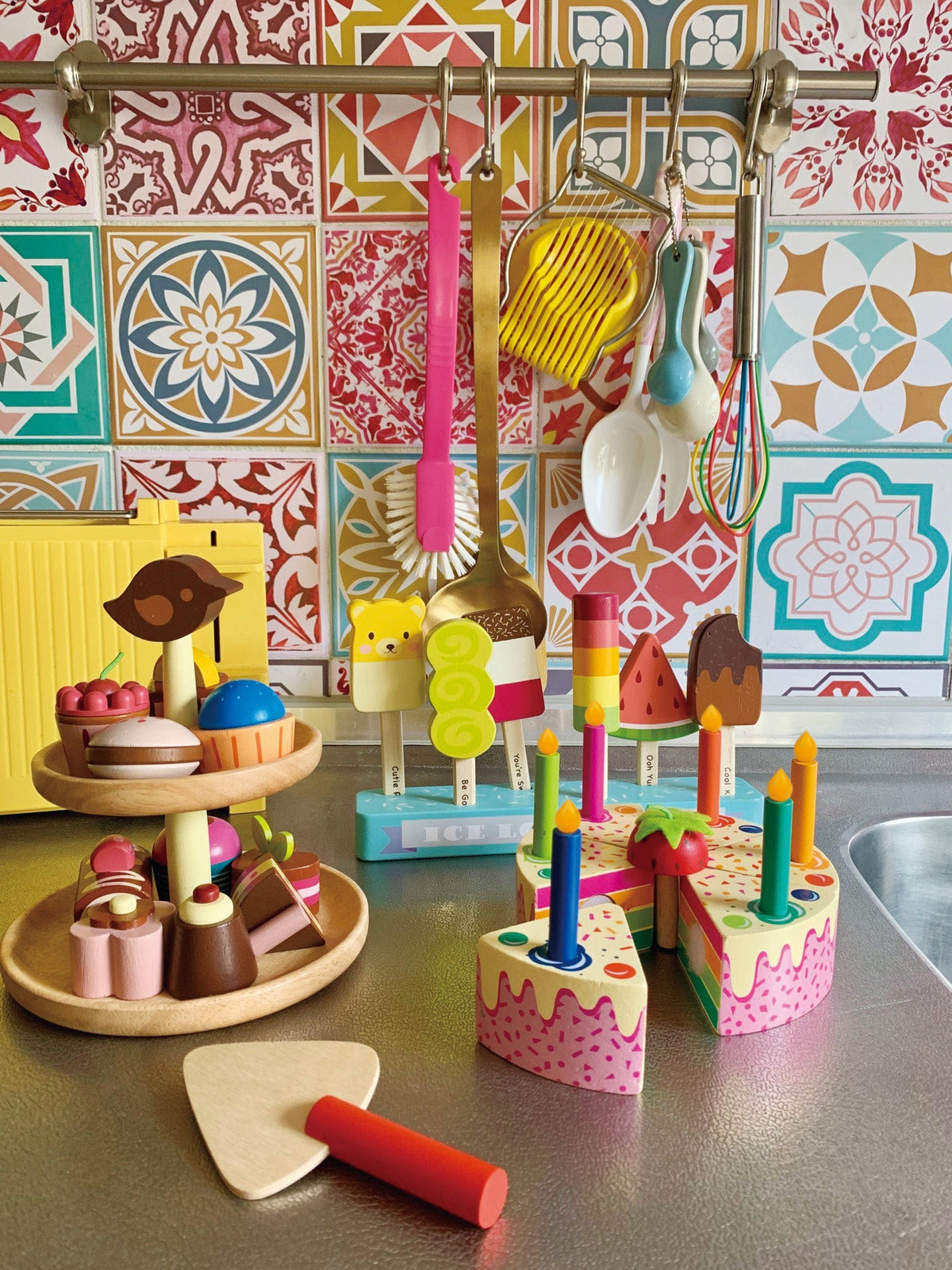 Rainbow Birthday Cake Tender Leaf Toys