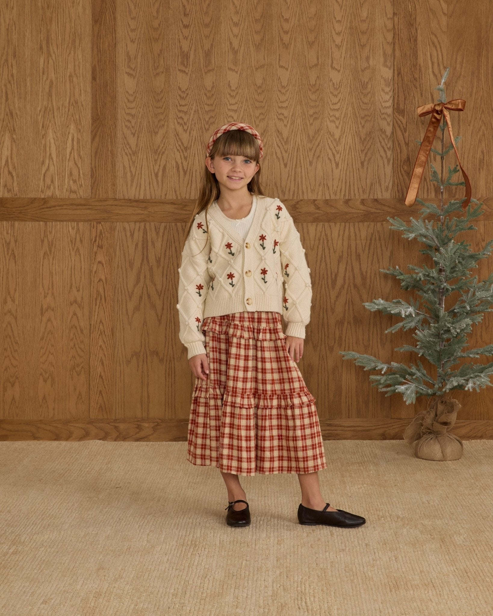 Rylee + Cru Boxy Crop Cardigan || Winter Daisy Embroidery Rylee + Cru