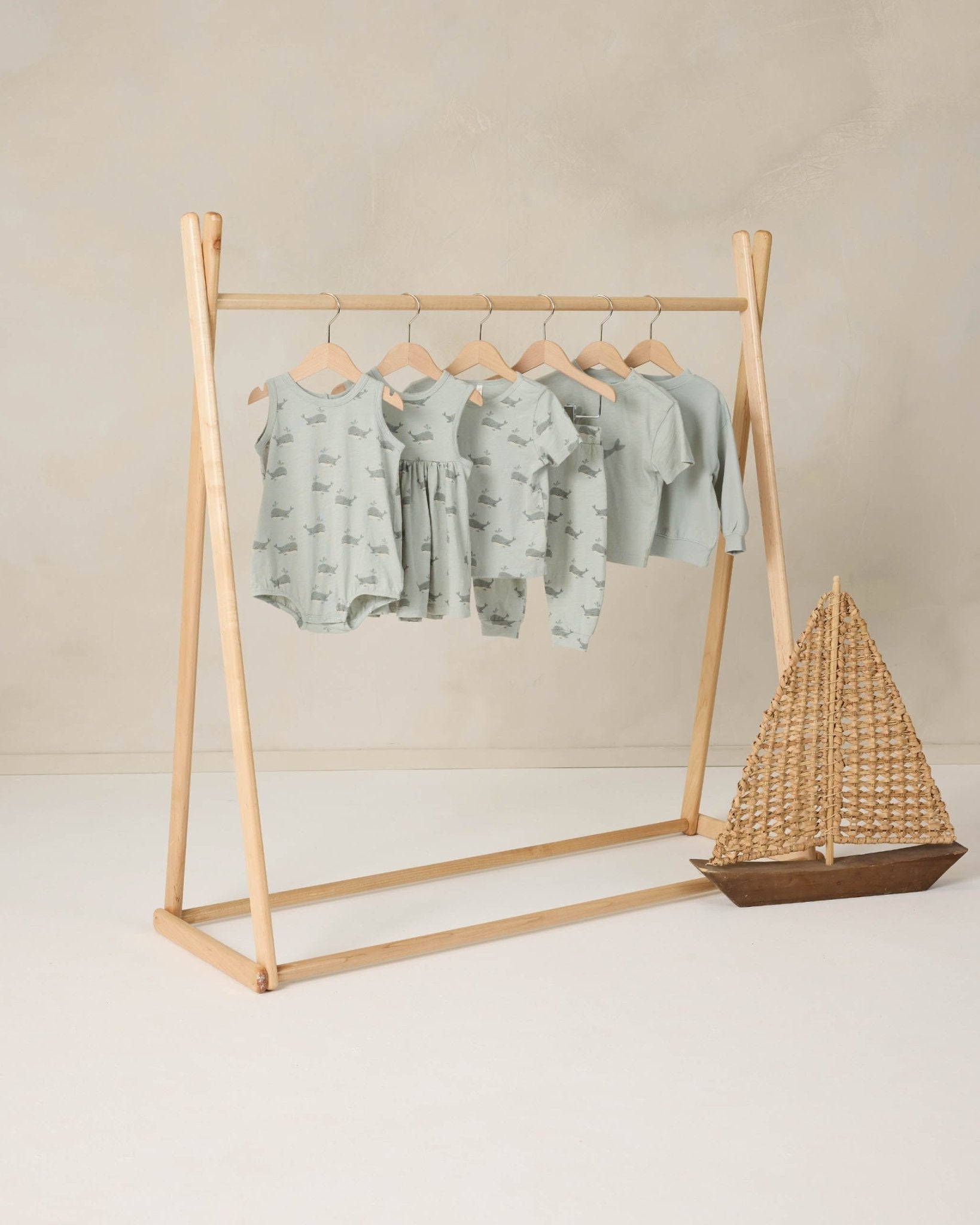 Rylee + Cru Relaxed Tee || Whale Rylee + Cru