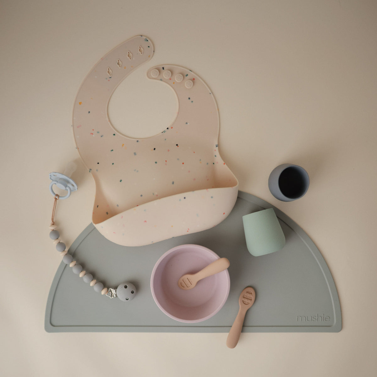 Silicone Baby Bib mushie