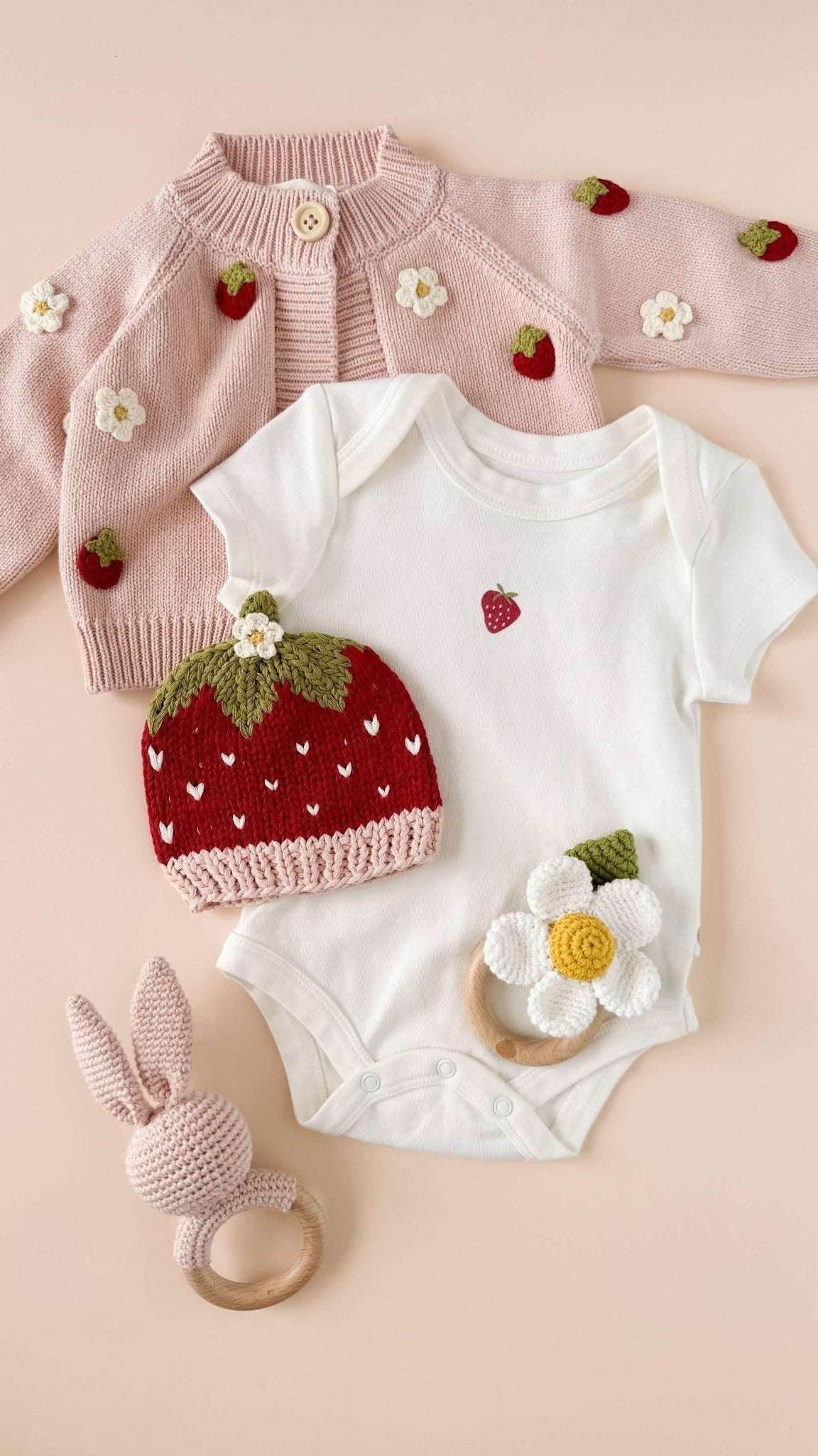The Blueberry Hill - Strawberry Onesie Baby Bodysuit Organic Graphic Tee Gift (0 - 6month) The Blueberry Hill