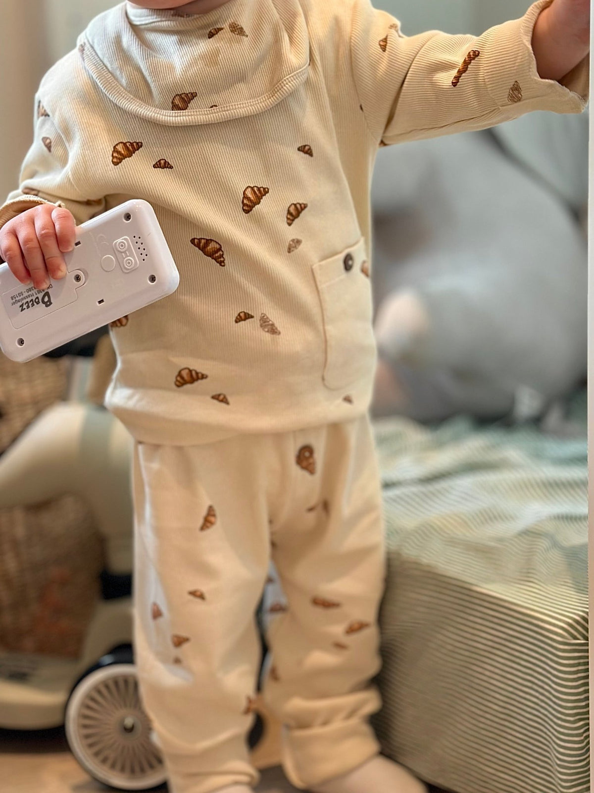 VACVAC Ello Rib Top LS – Croissant Mini | Organic Baby Top VACVAC