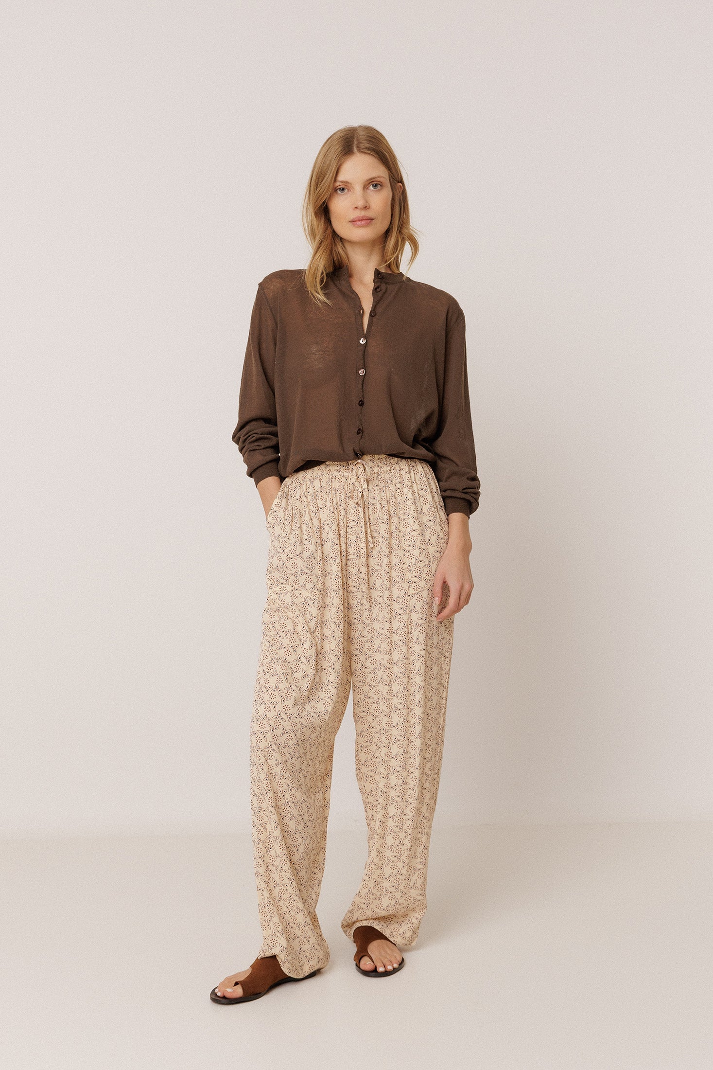 Indi & Cold PANTALÓN ESTAMPADO FLUIDO