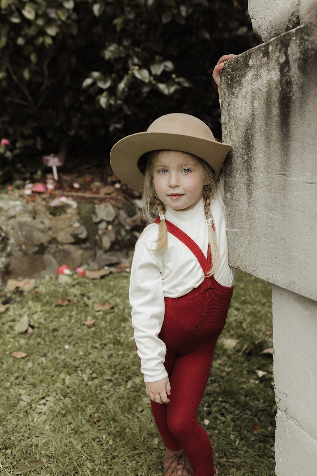 Silly Silas Footed Maple Leaf — official lifestyle view 4