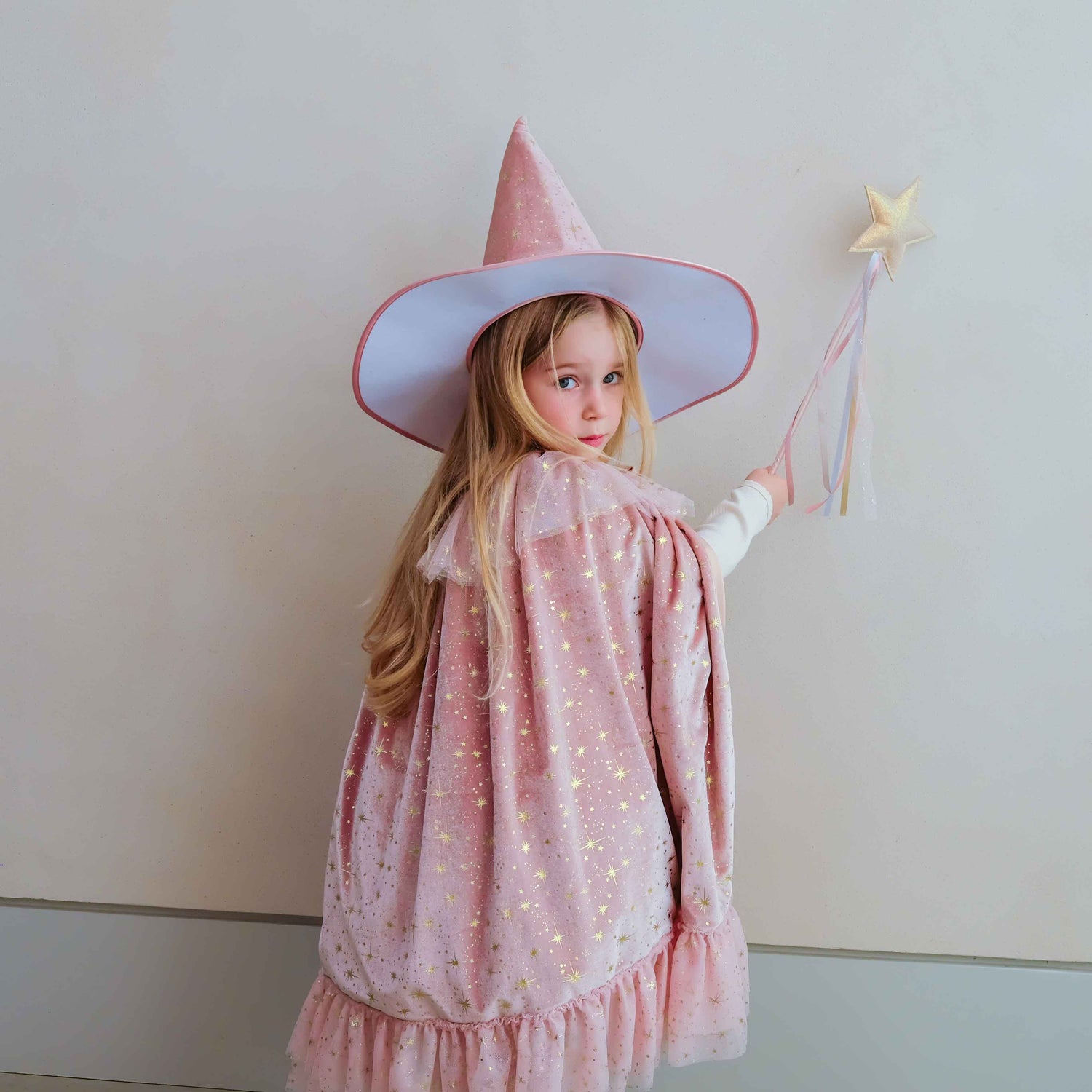 Mimi &amp; Lula Elspeth velvet witch cape