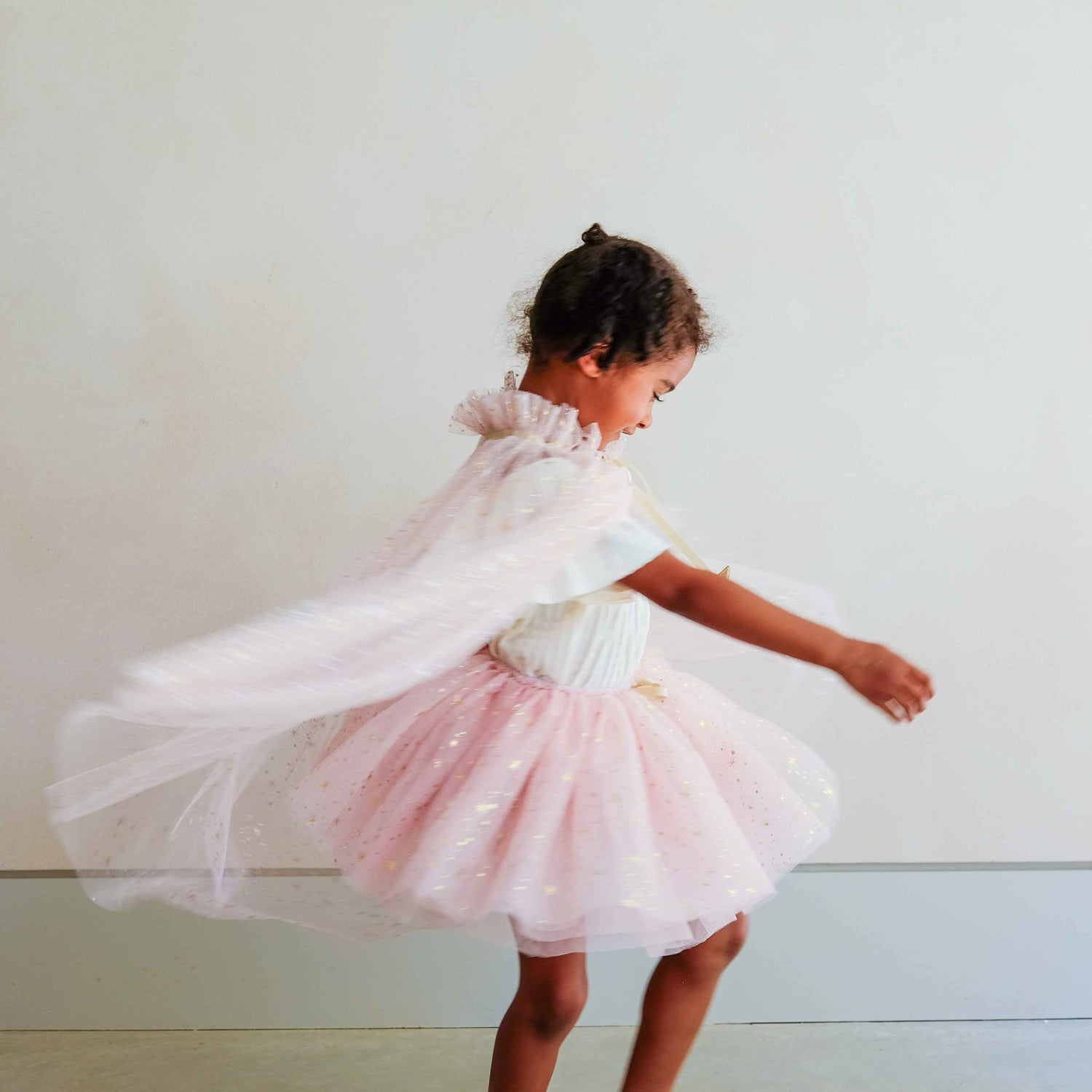 Mimi &amp; Lula Princess starry tulle cape