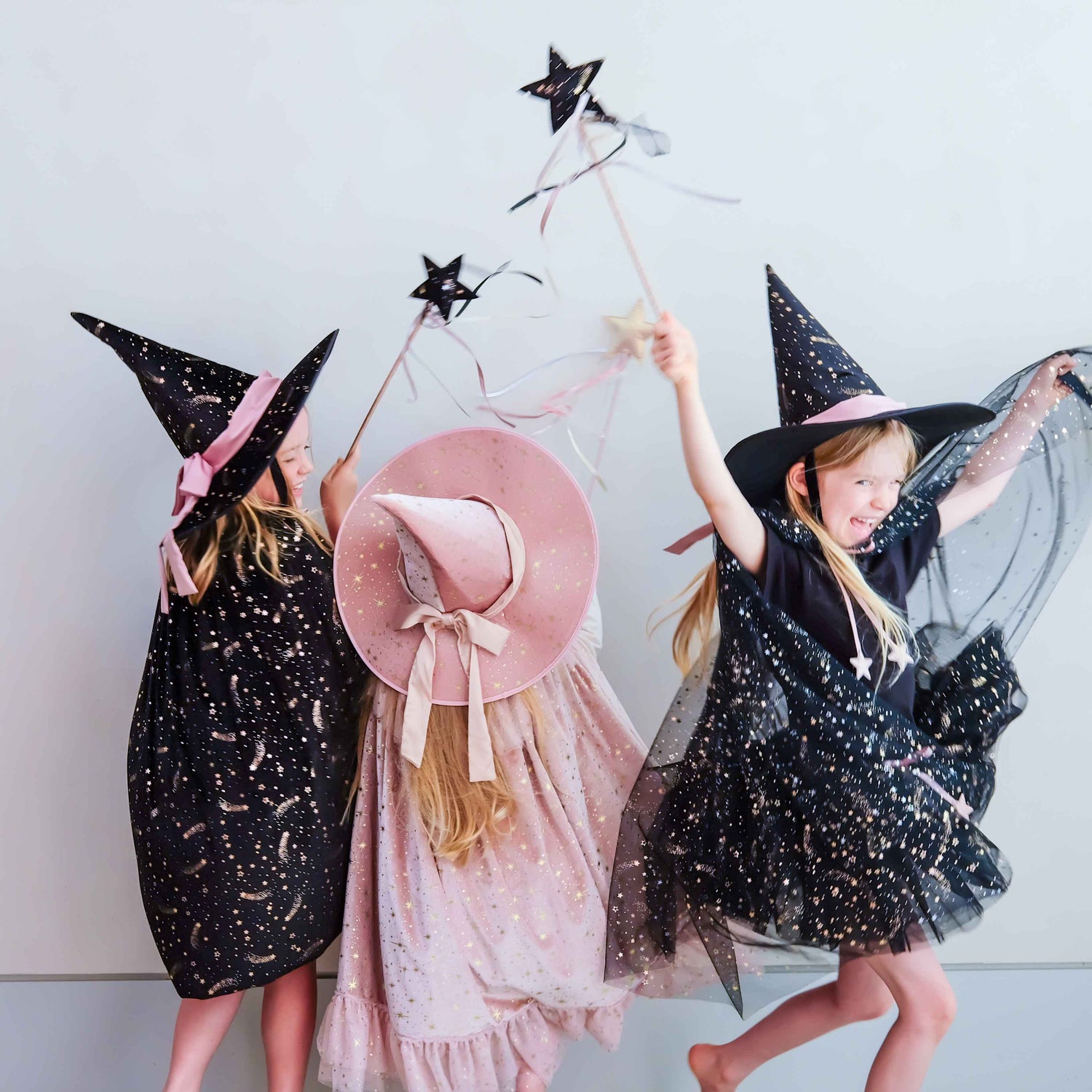 Mimi &amp; Lula Ethel tulle witch cape