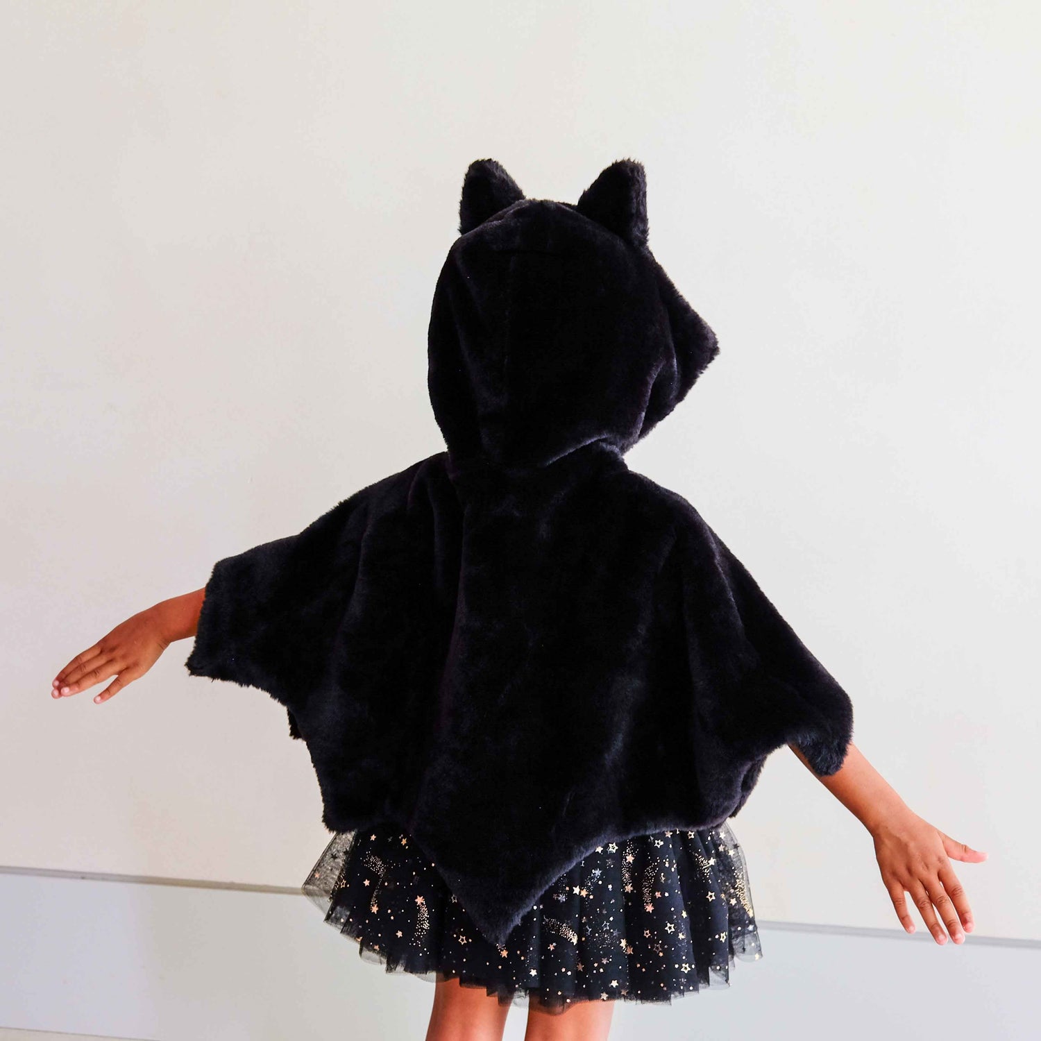Mimi &amp; Lula Furry bat cape