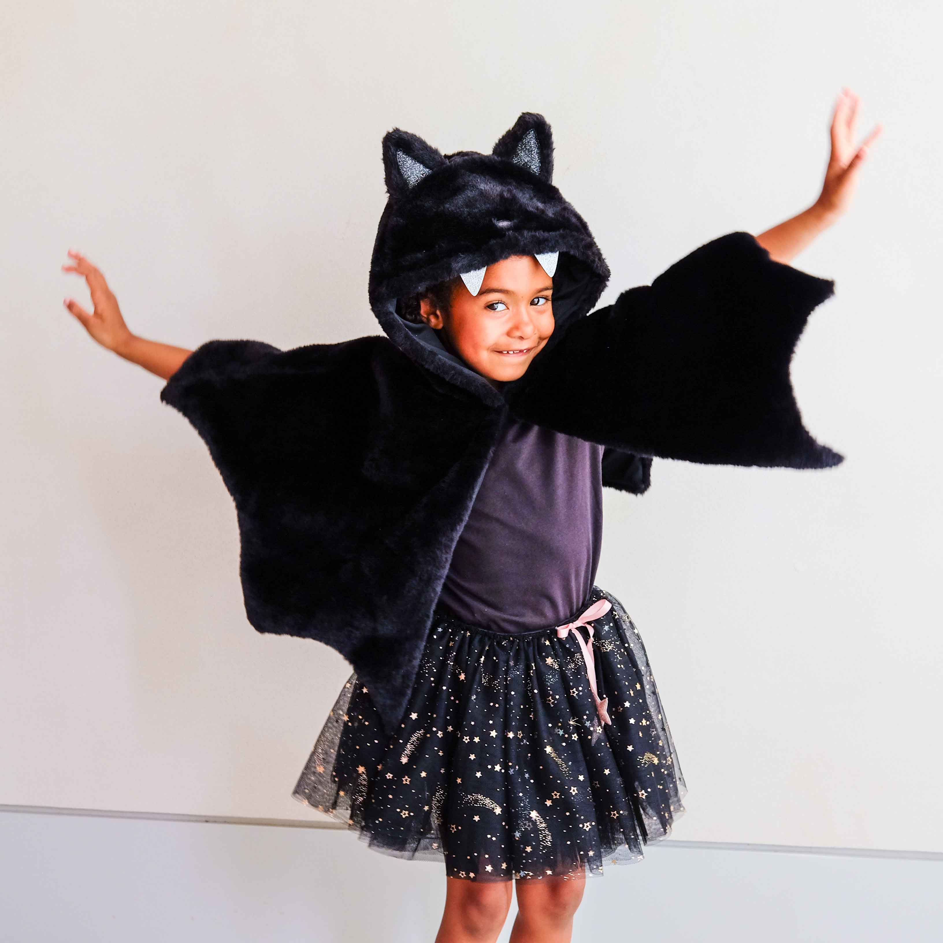 Mimi &amp; Lula Furry bat cape