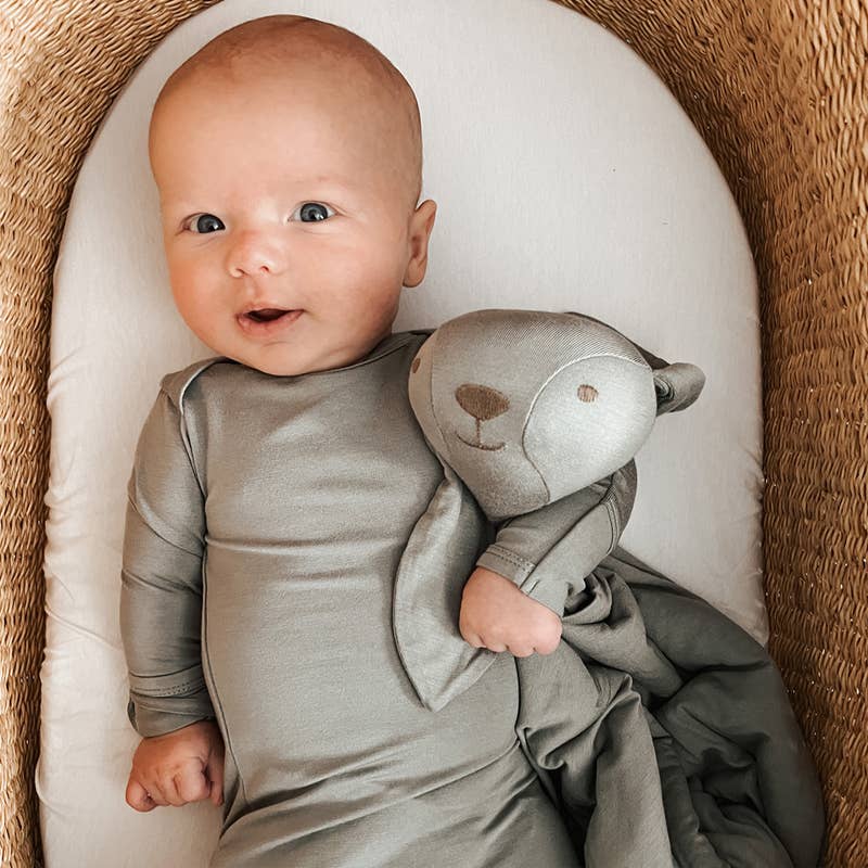 Gunamuna - Lovey Friend Bunny-Sage