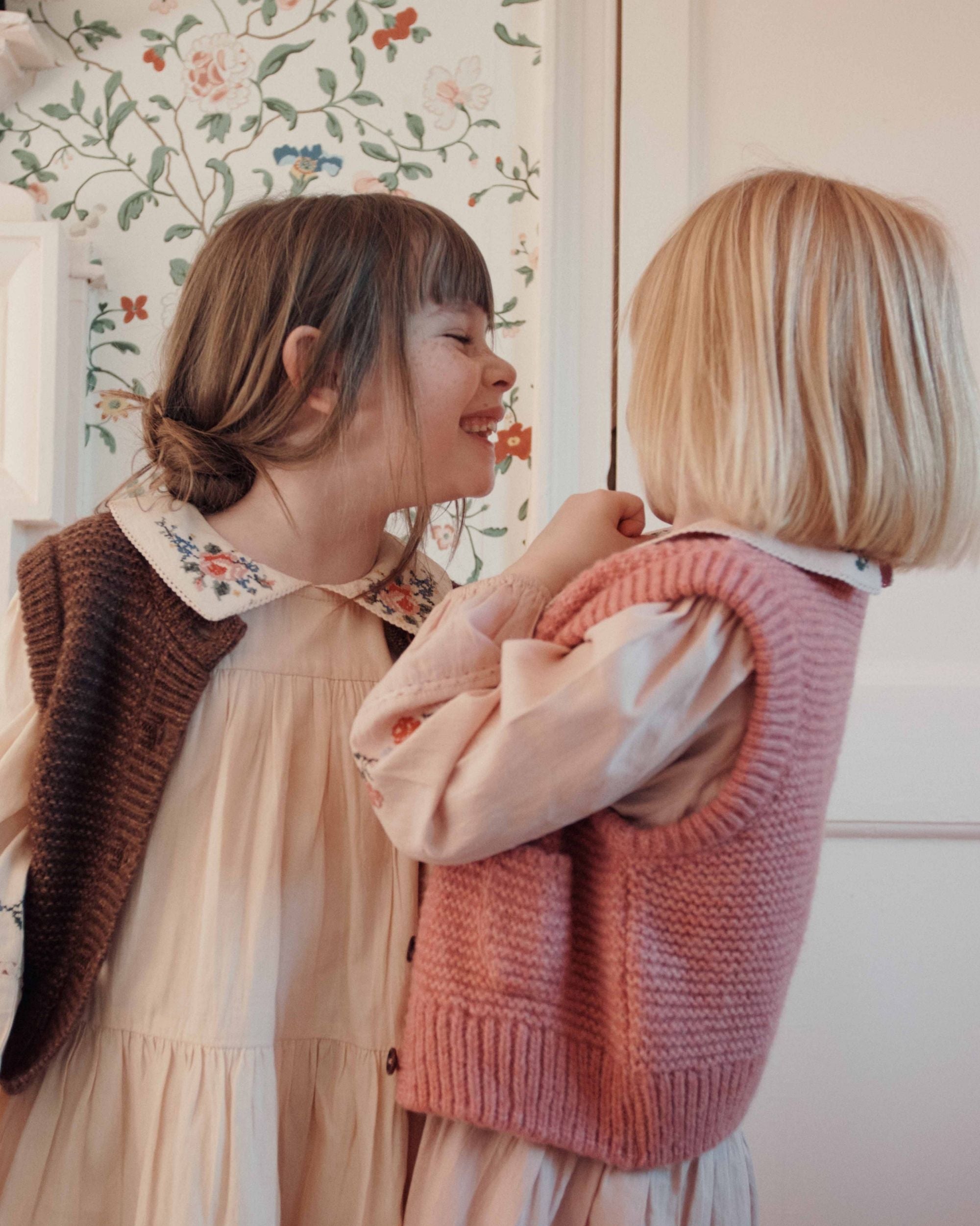Emile et Ida Blush Soft Knit Sleeveless Cardigan