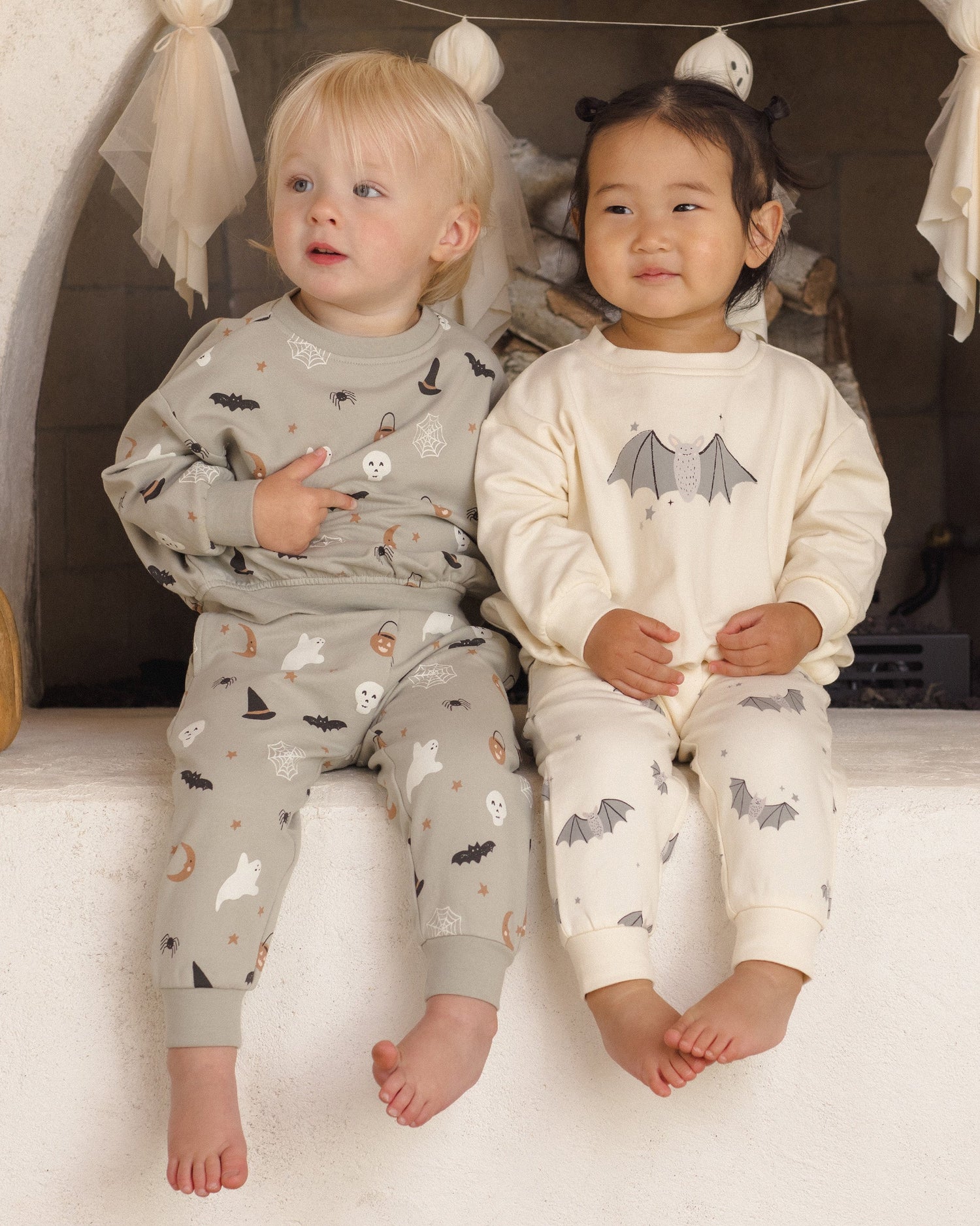 Quincy Mae Relaxed Fleece Sweatpant - Halloween Things - official product image 5
